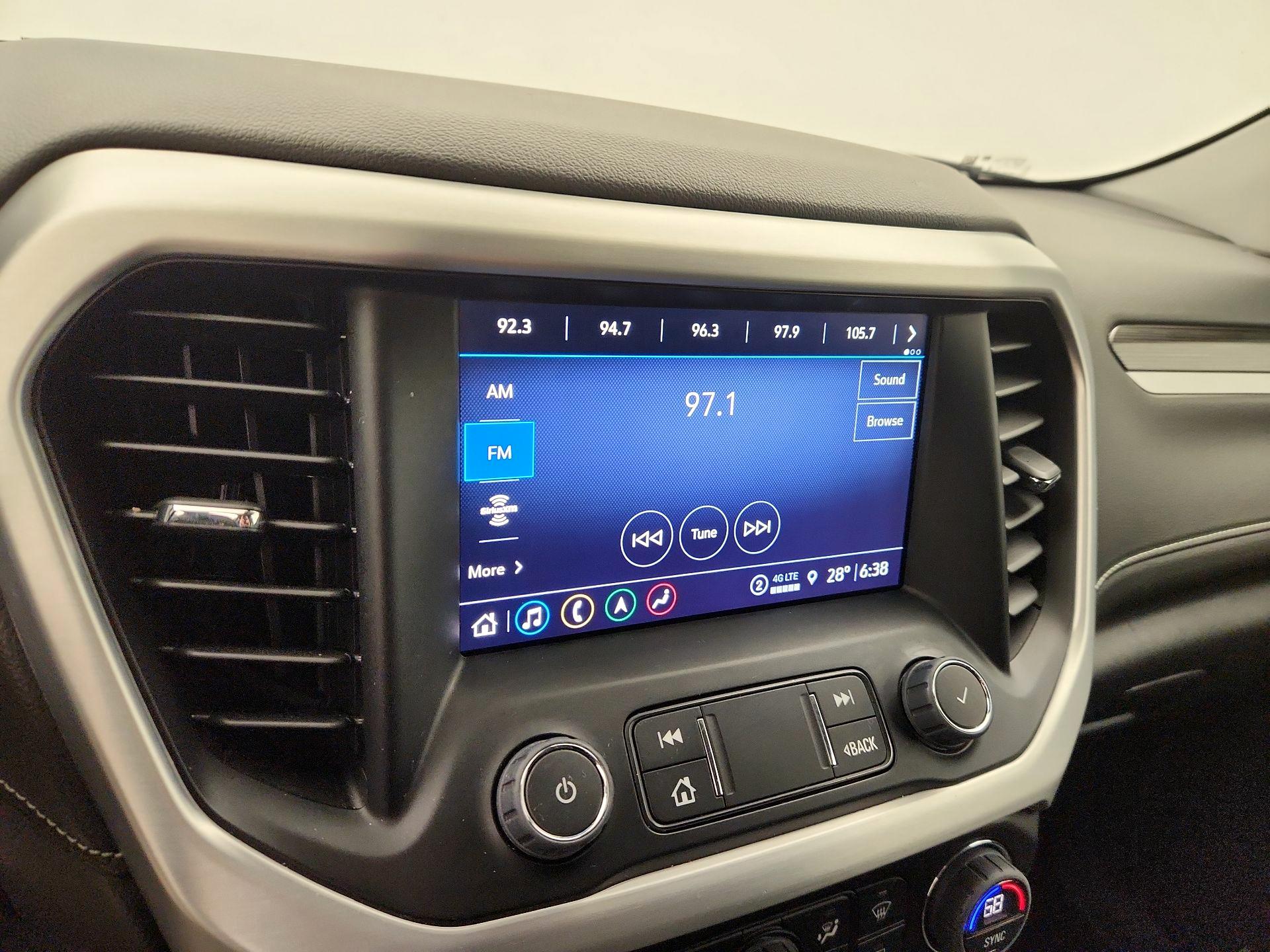 Thumbnail: 2023 GMC Acadia - 16