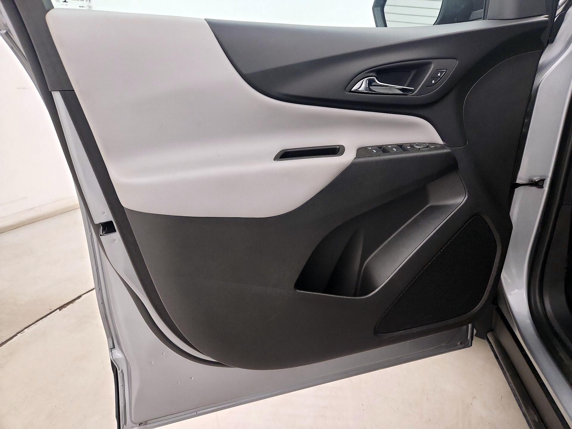 Thumbnail: 2024 Chevrolet Equinox - 12