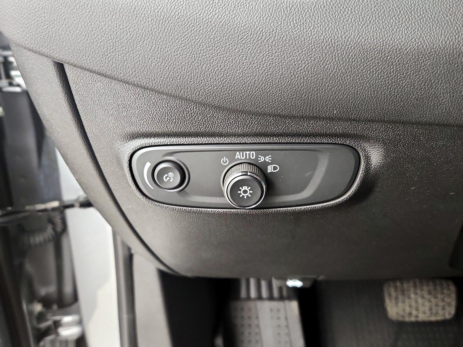 Thumbnail: 2024 Chevrolet Equinox - 13