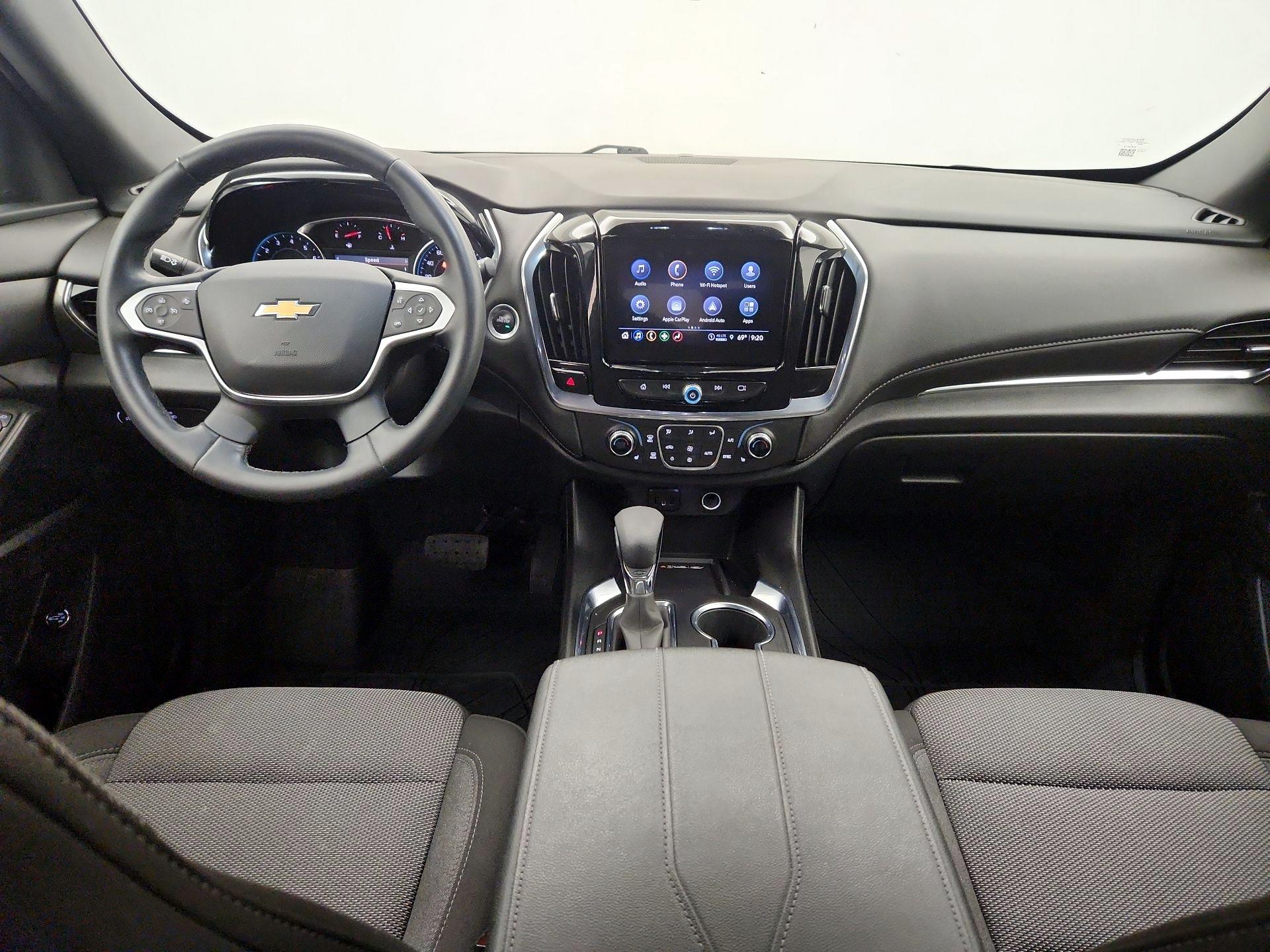 Thumbnail: 2023 Chevrolet Traverse - 9