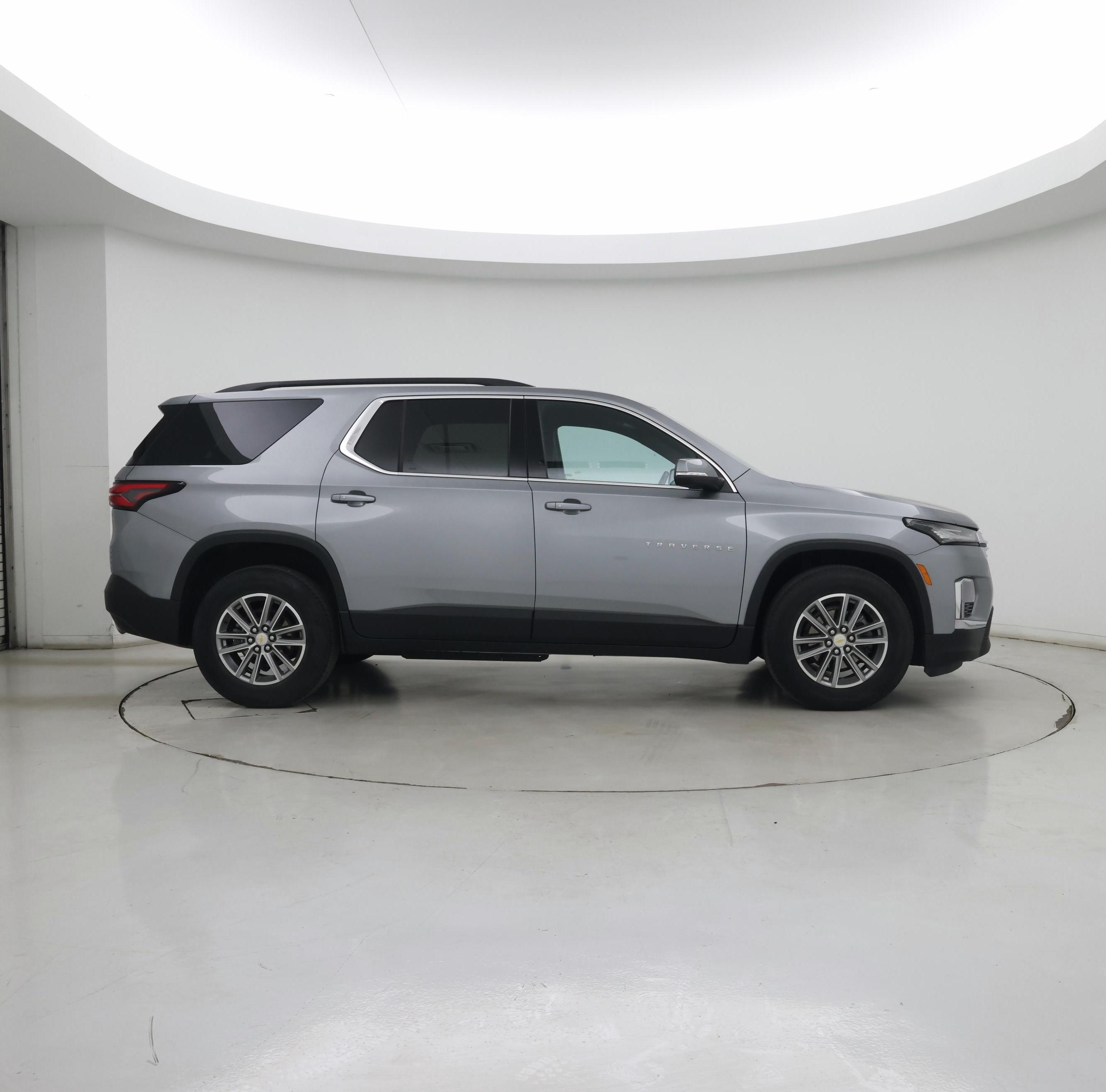 Thumbnail: 2023 Chevrolet Traverse - 7