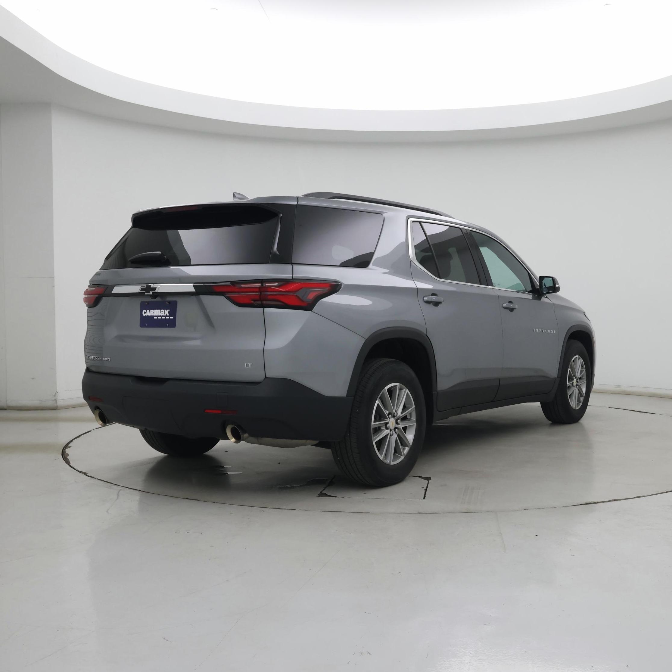 Thumbnail: 2023 Chevrolet Traverse - 8