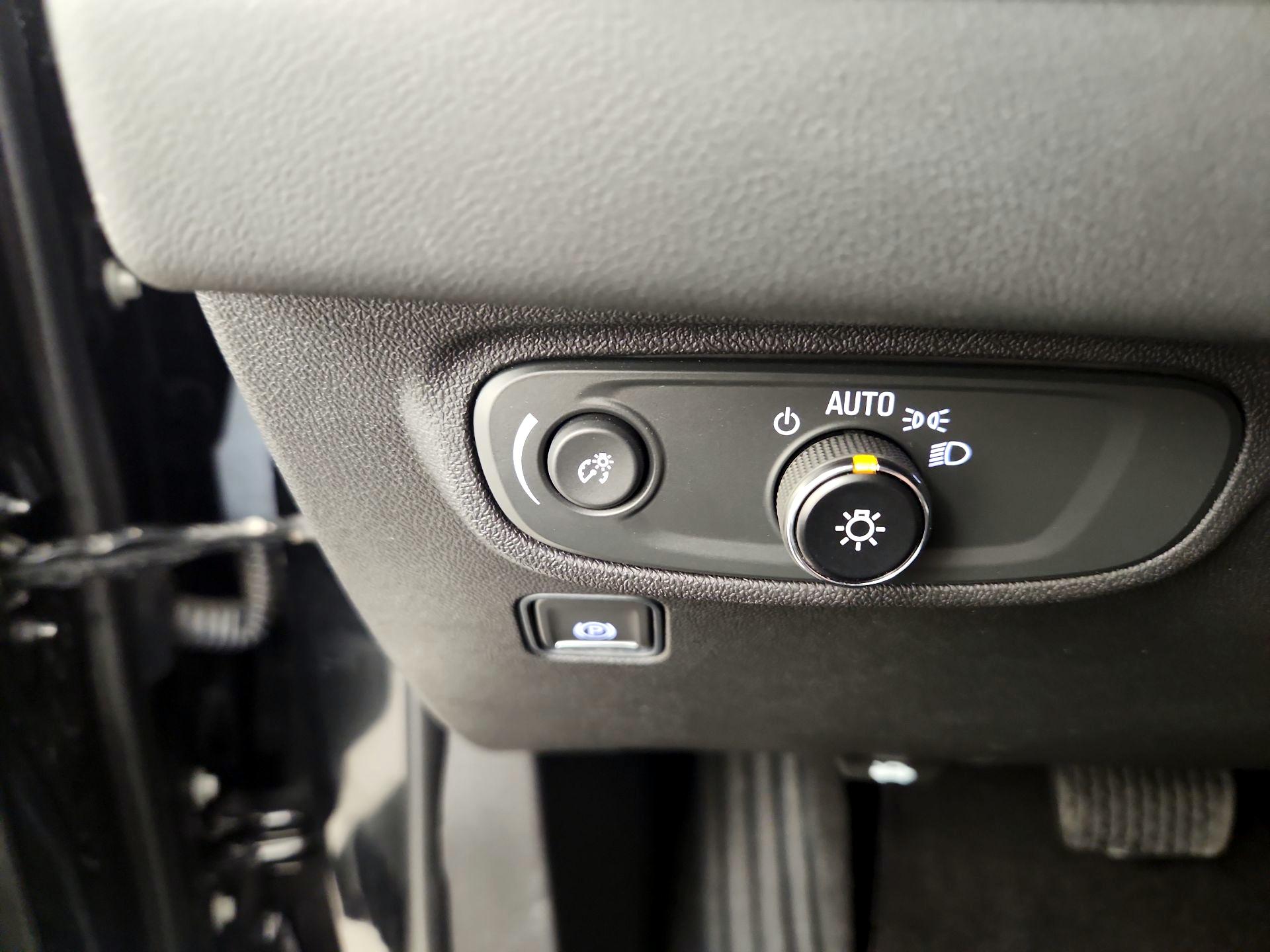 Thumbnail: 2023 GMC Terrain - 13