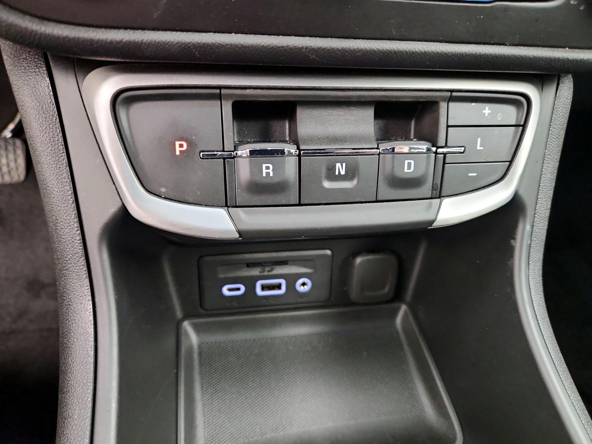 Thumbnail: 2023 GMC Terrain - 18