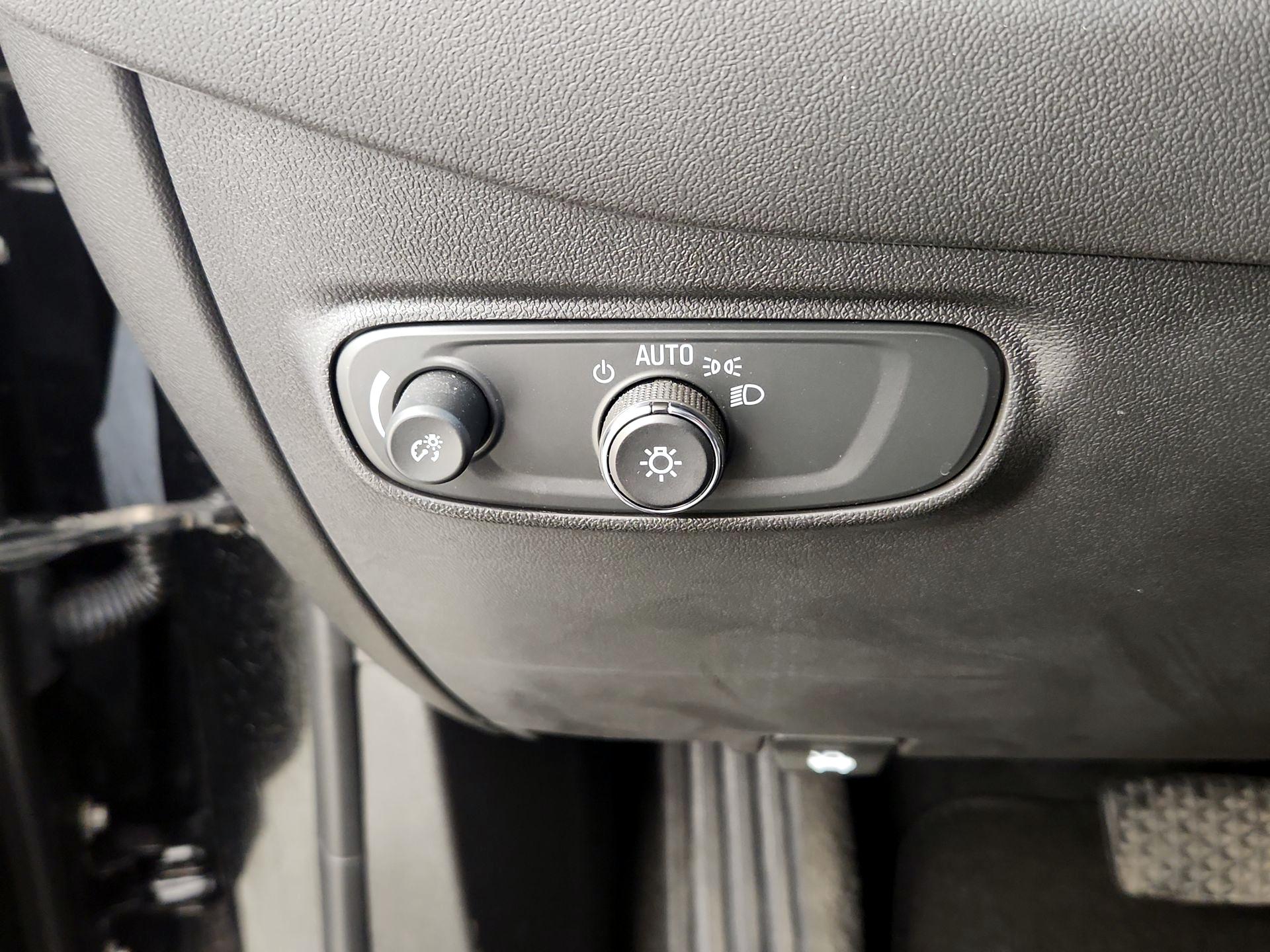 Thumbnail: 2024 Chevrolet Equinox - 13
