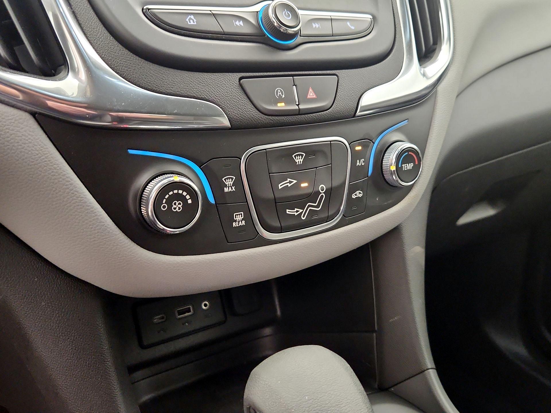 Thumbnail: 2024 Chevrolet Equinox - 16