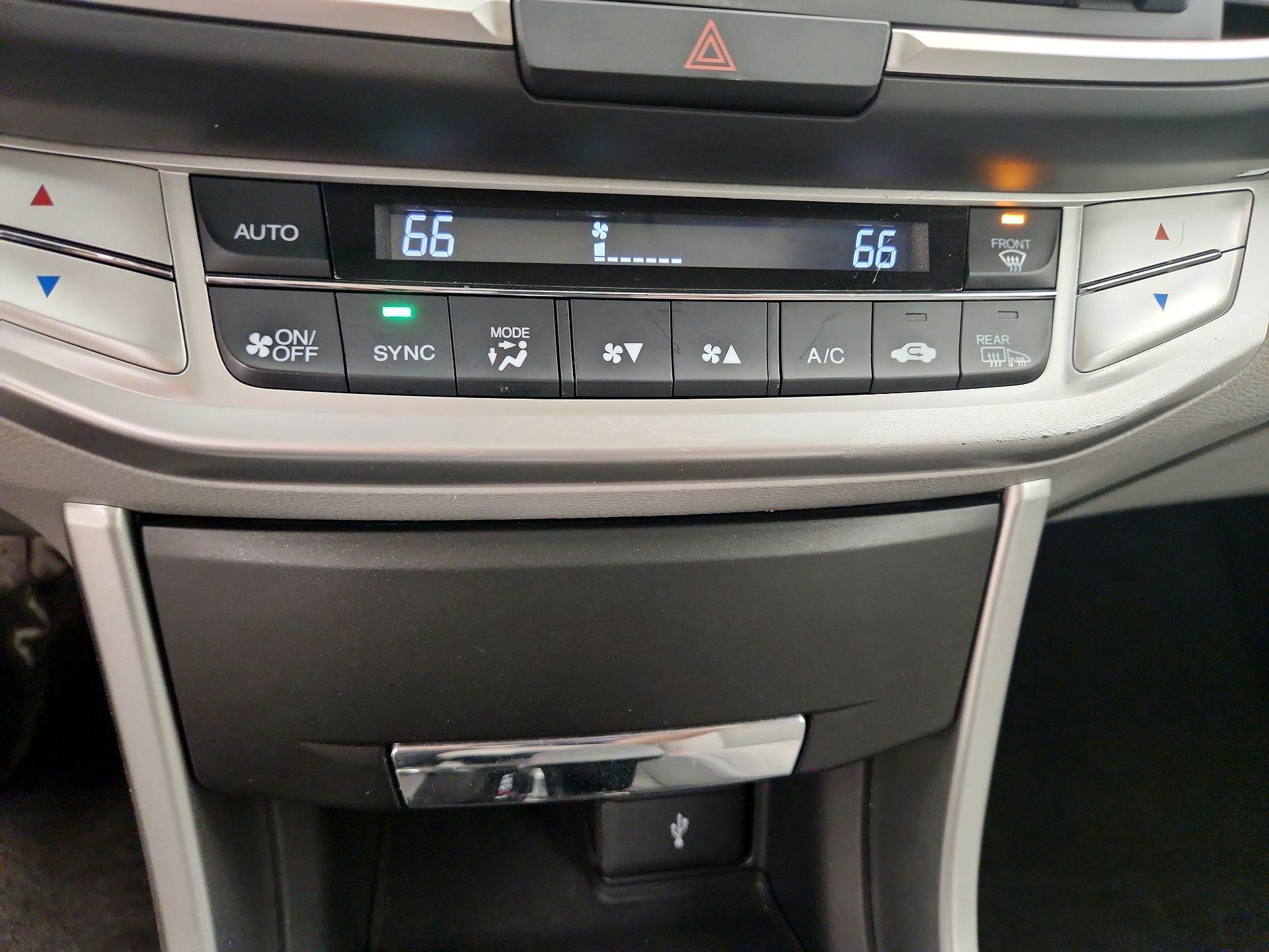 Thumbnail: 2014 Honda Accord - 16