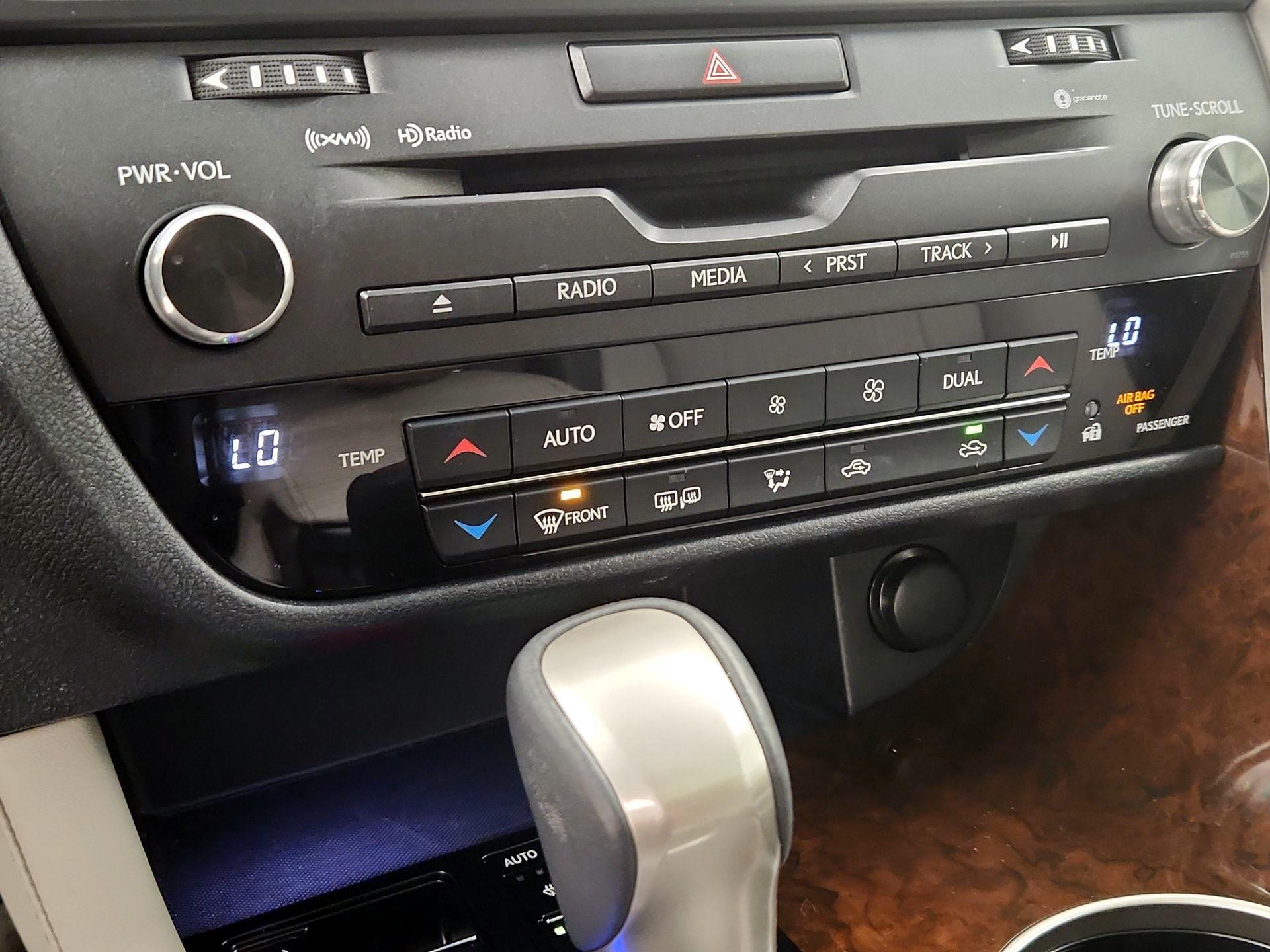 Thumbnail: 2019 Lexus RX - 16