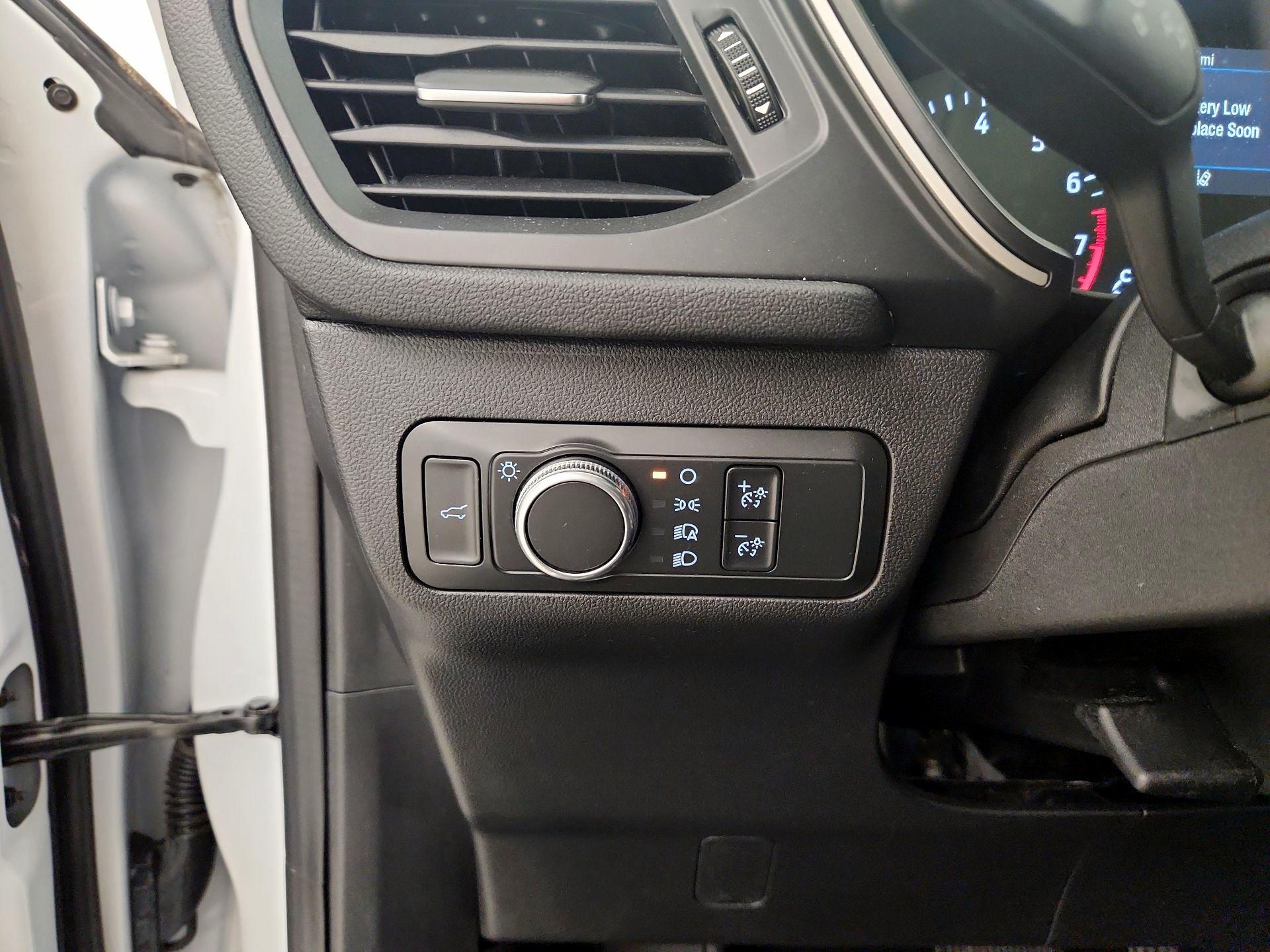 Thumbnail: 2021 Ford Escape - 13