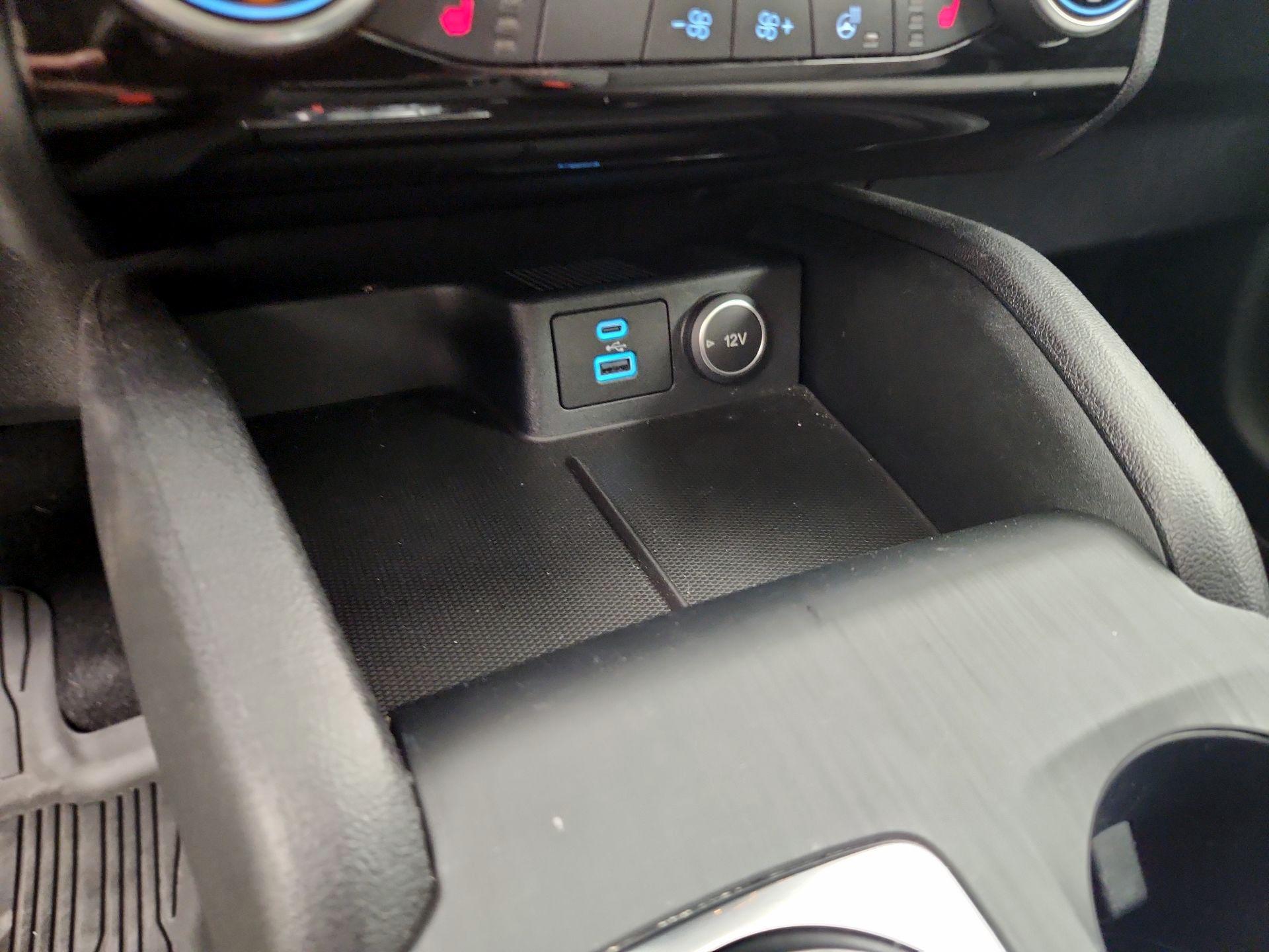 Thumbnail: 2021 Ford Escape - 19