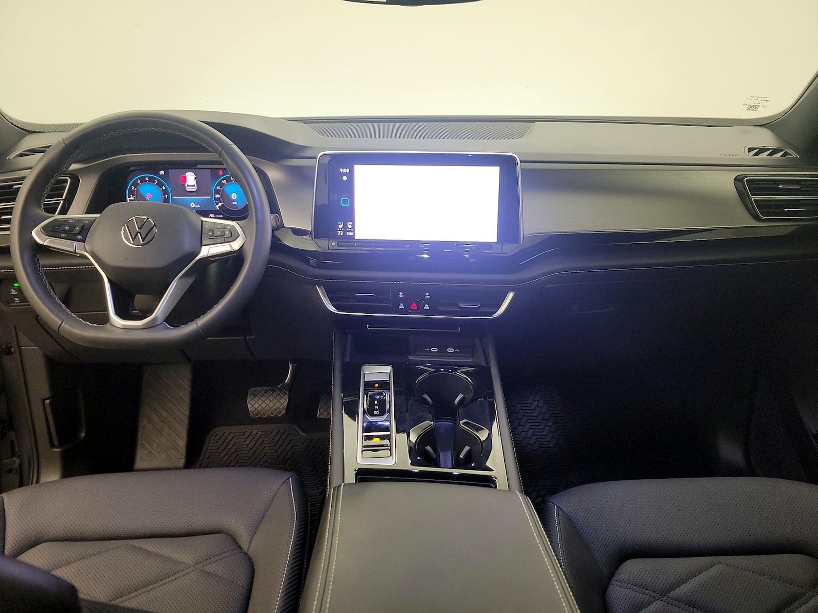 2024 Volkswagen Atlas Cross Sport SE w/Tech - Photo 10
