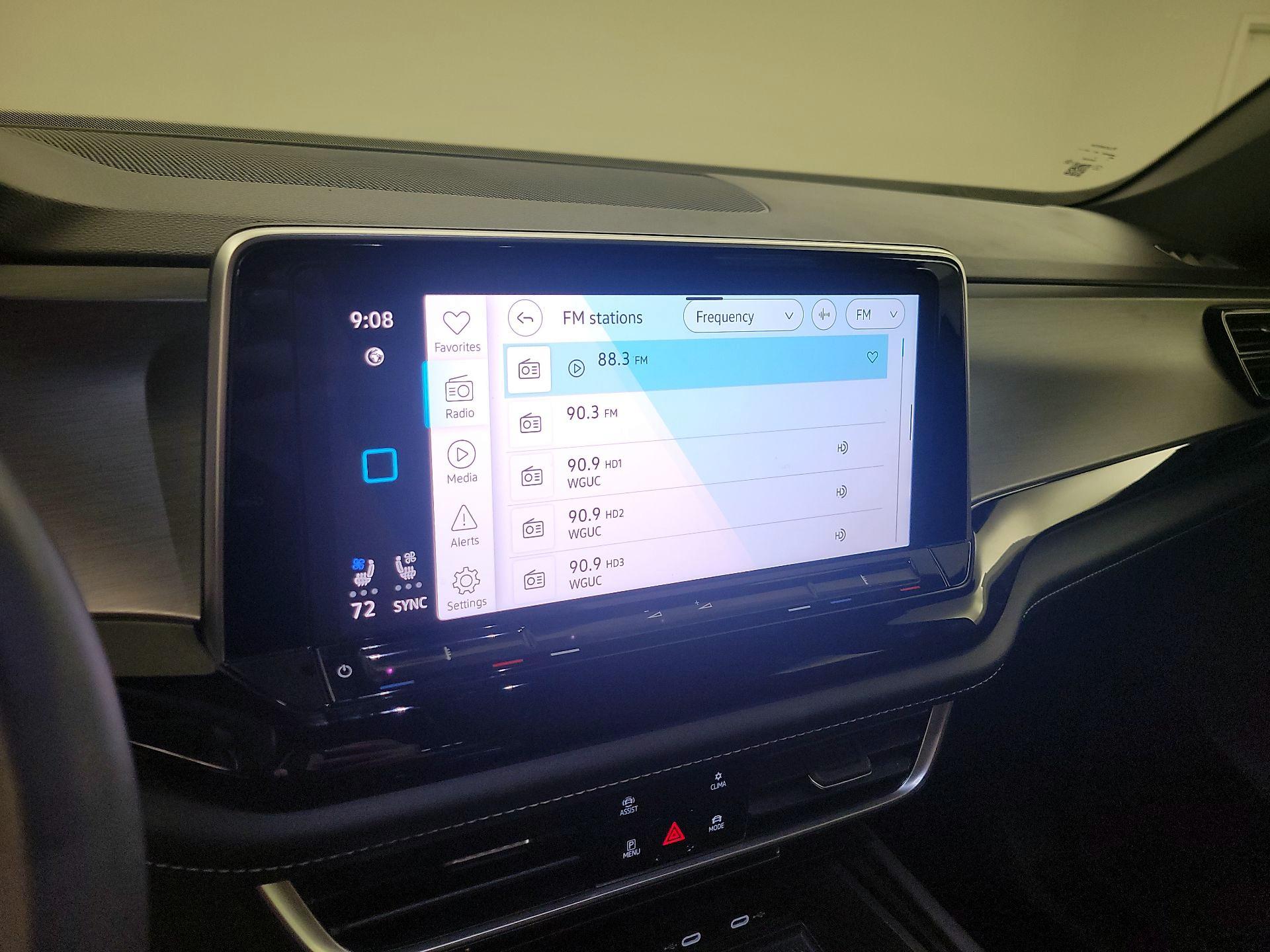 Thumbnail: 2024 Volkswagen Atlas - 15