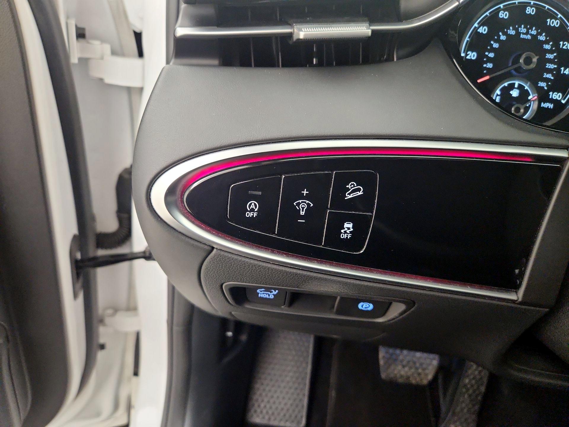 Thumbnail: 2022 Genesis GV70 - 13