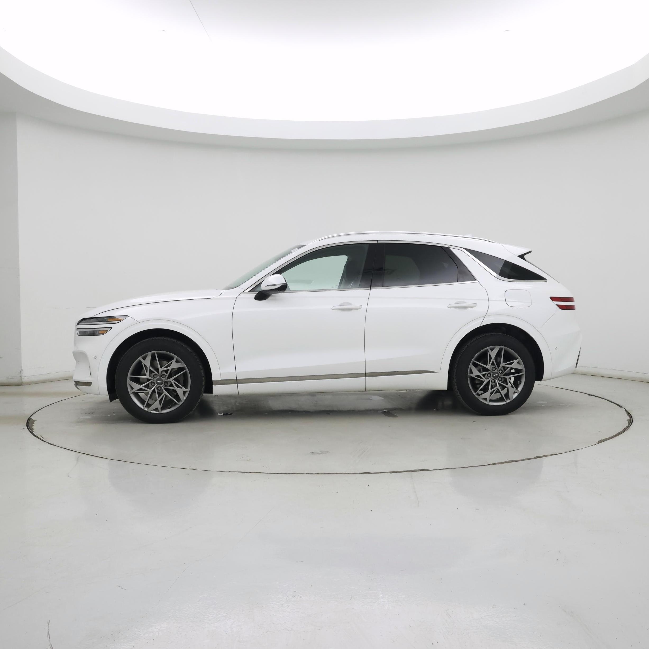 Thumbnail: 2022 Genesis GV70 - 3