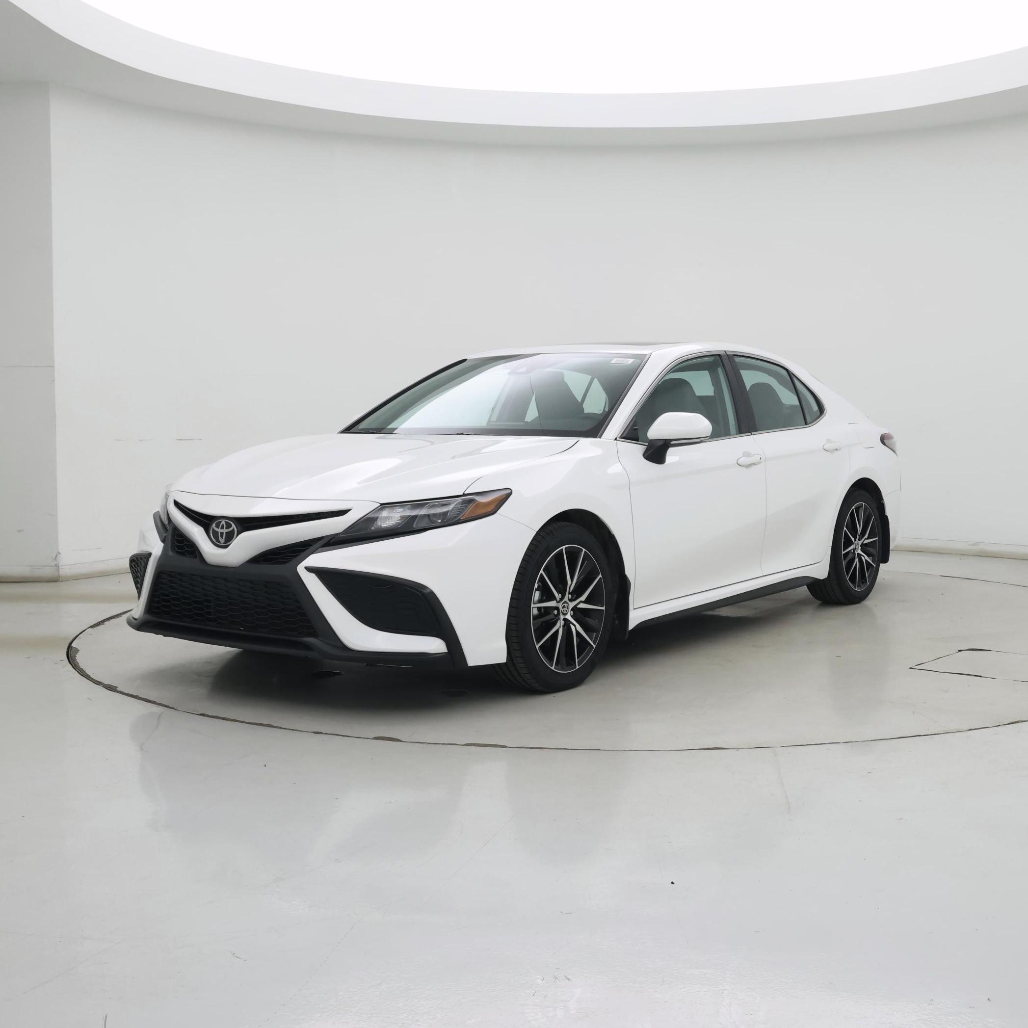 Thumbnail: 2024 Toyota Camry - 4