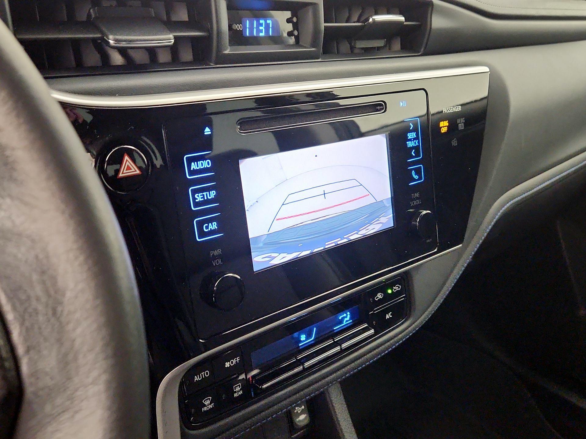 Thumbnail: 2017 Toyota Corolla - 14