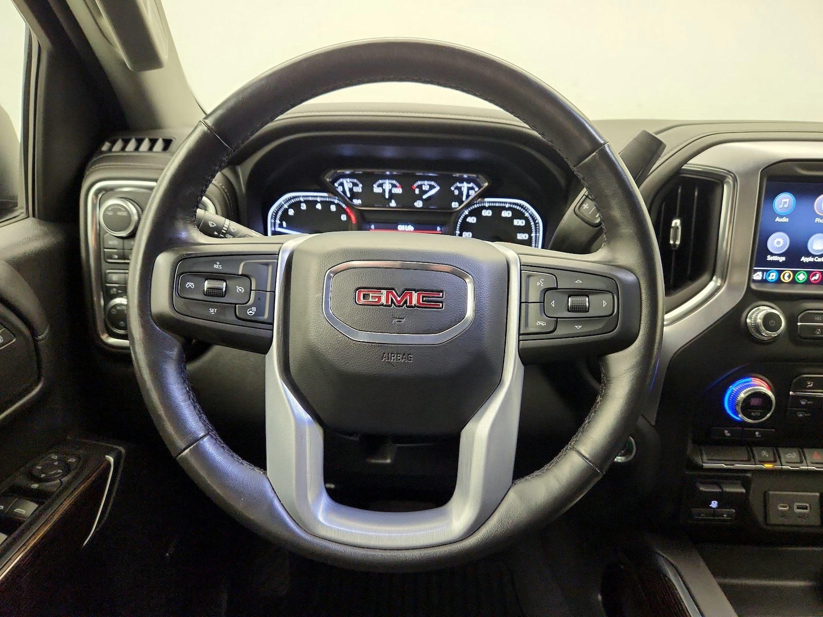 2020 GMC Sierra 1500 Elevation - Photo 11