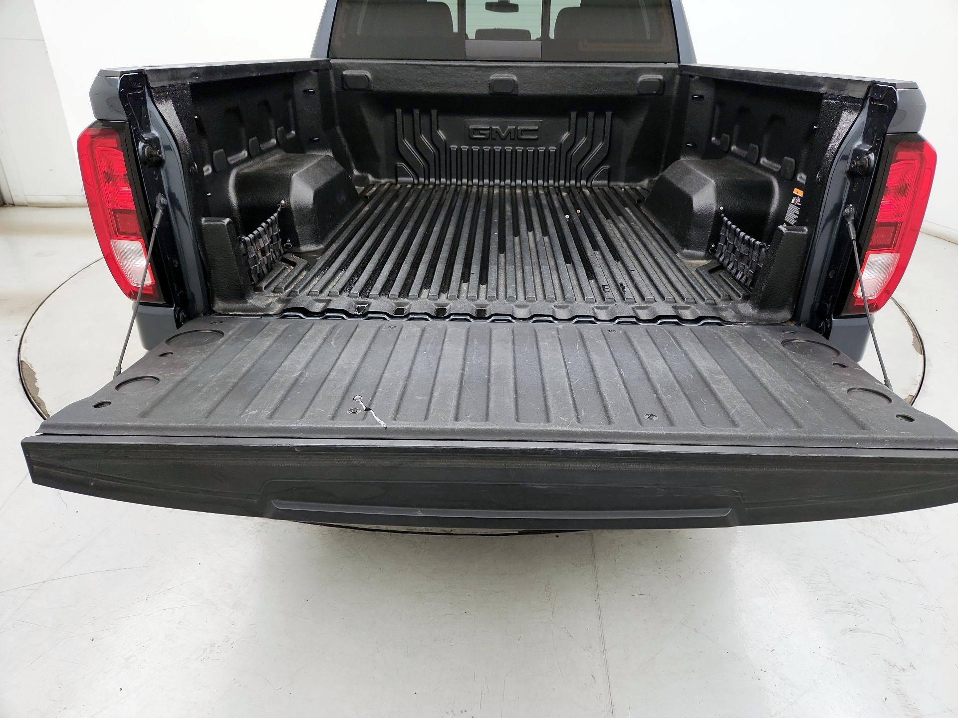 Thumbnail: 2020 GMC Sierra 1500 - 20