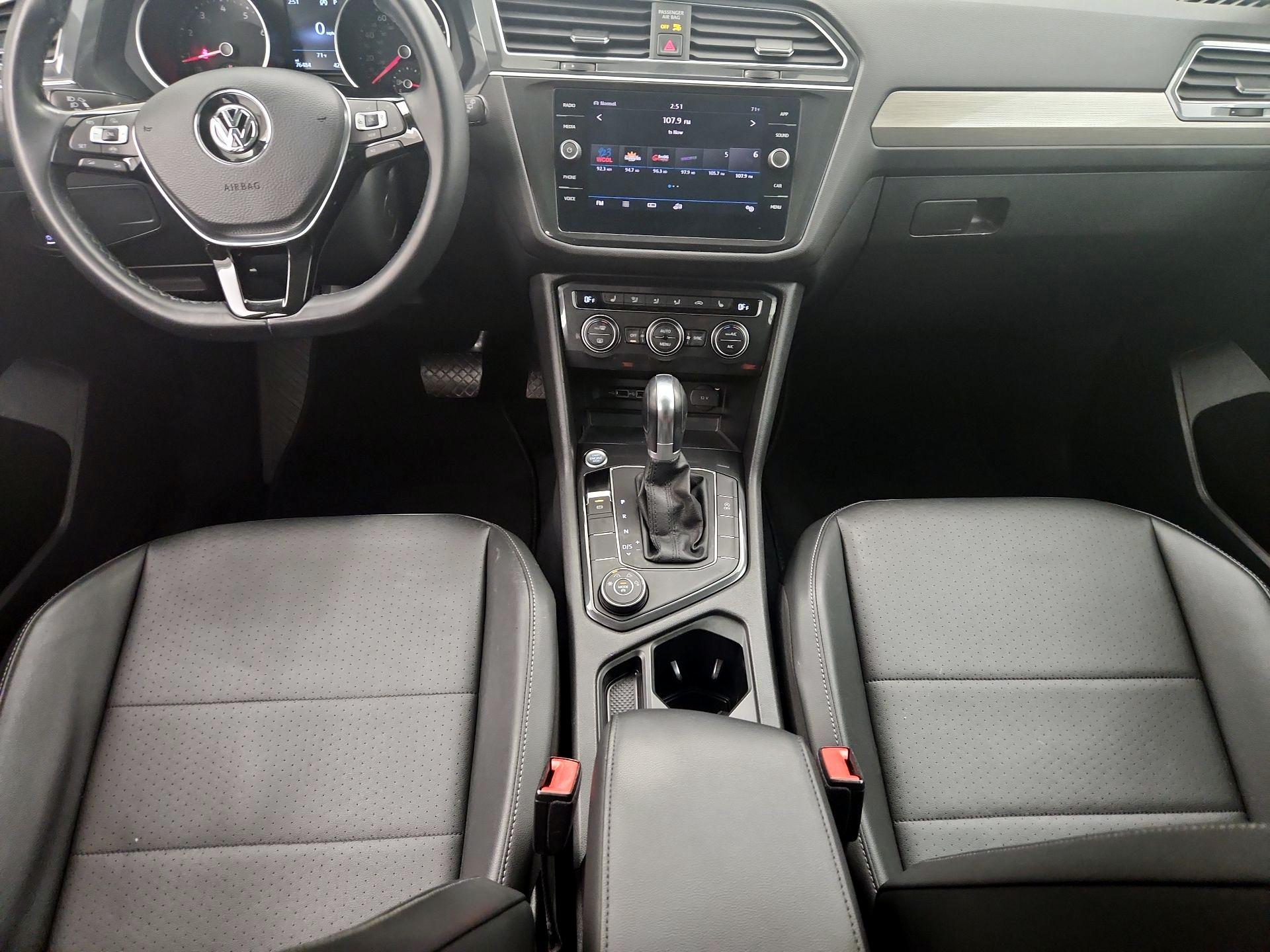 Thumbnail: 2019 Volkswagen Tiguan - 9