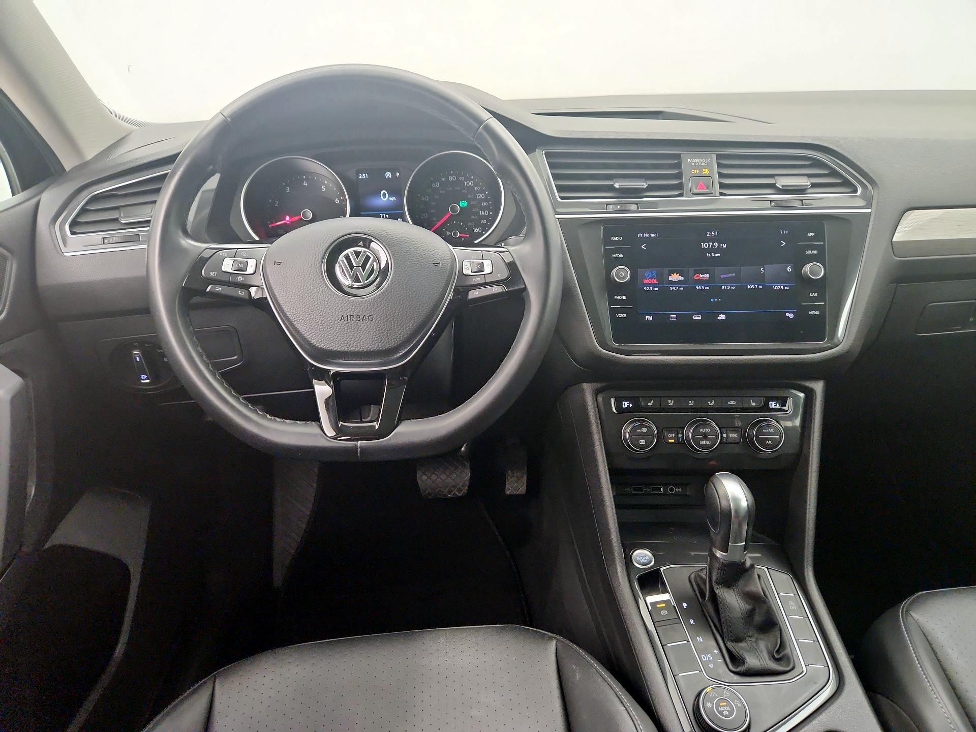 Thumbnail: 2019 Volkswagen Tiguan - 10