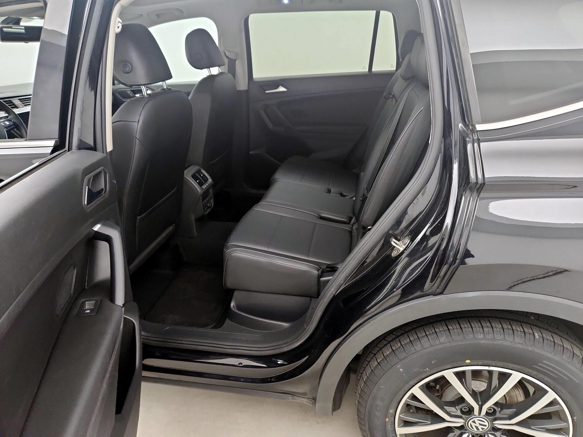 Thumbnail: 2019 Volkswagen Tiguan - 20