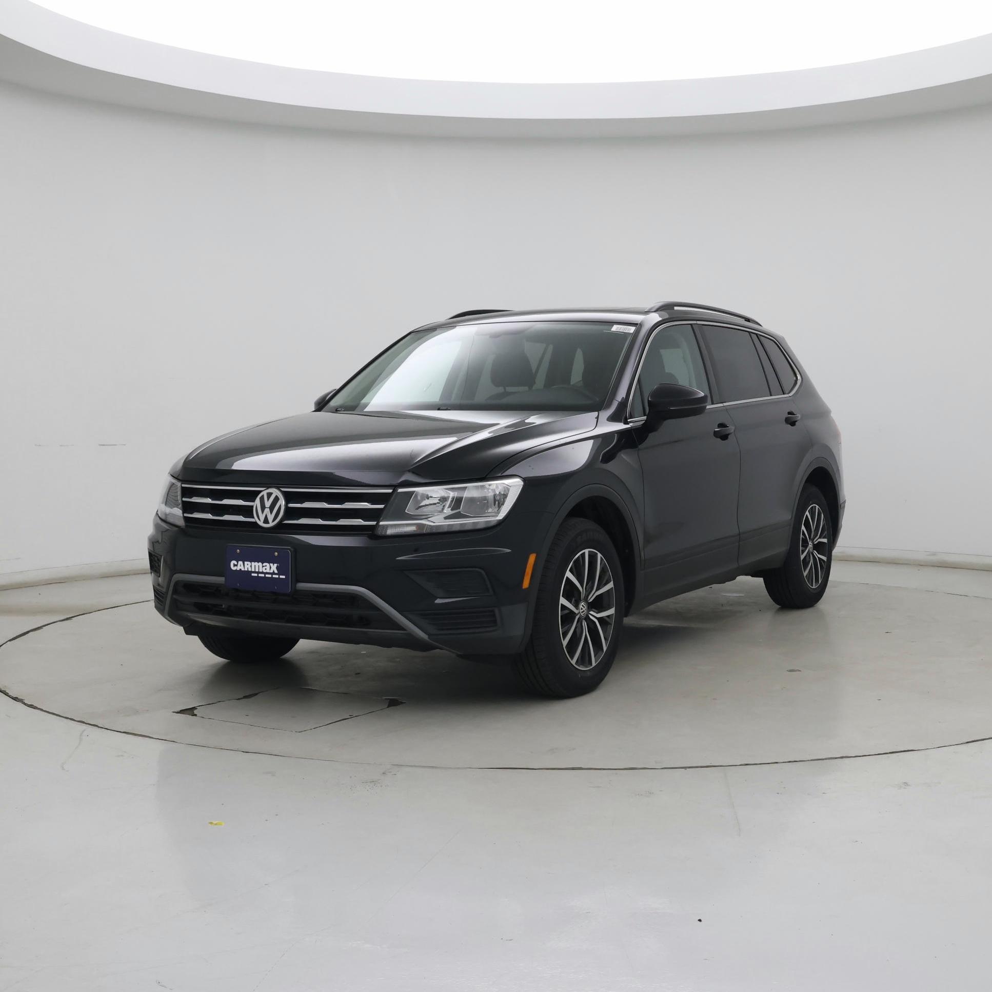 Thumbnail: 2019 Volkswagen Tiguan - 4