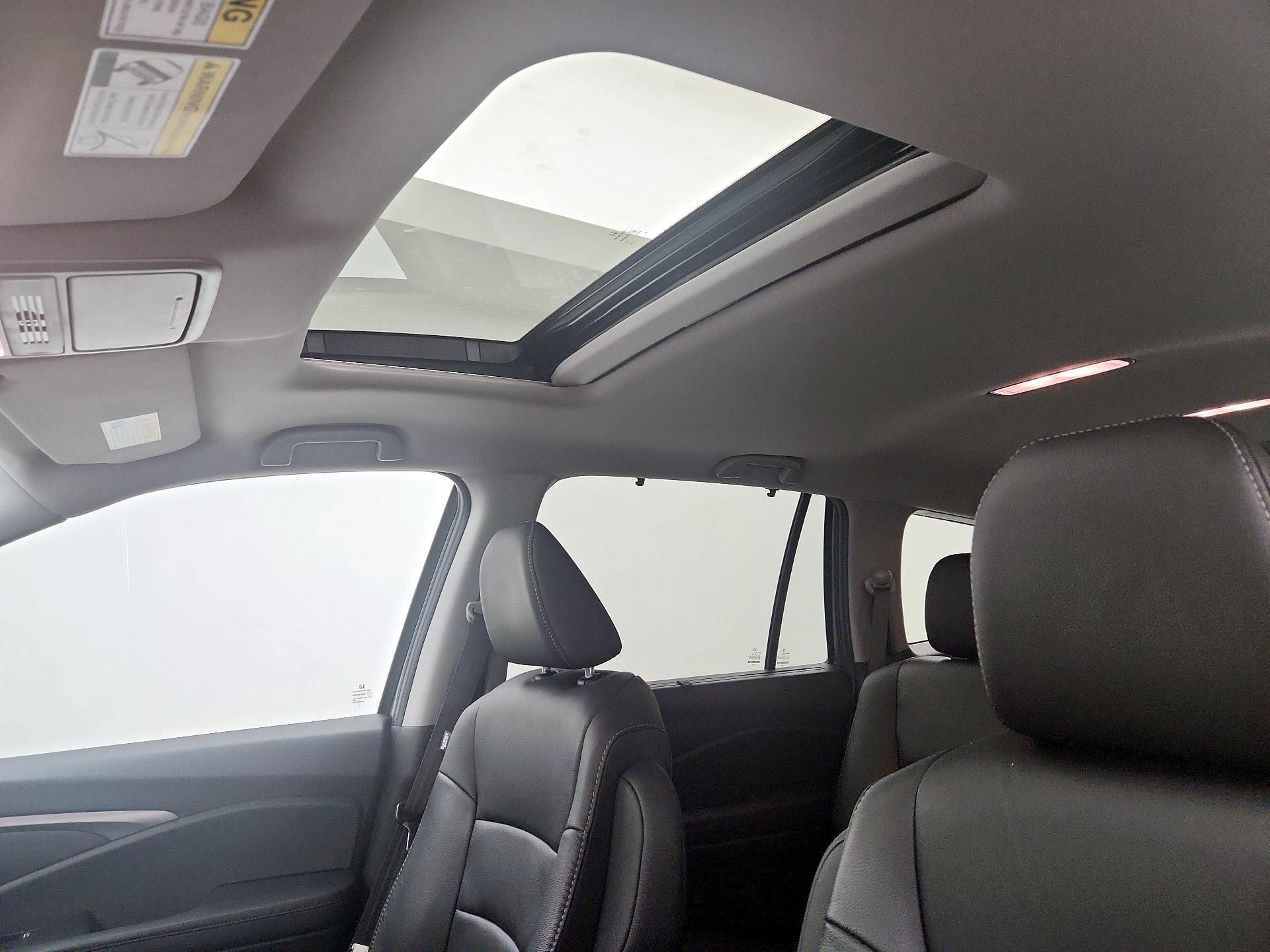 Thumbnail: 2022 Honda Pilot - 19