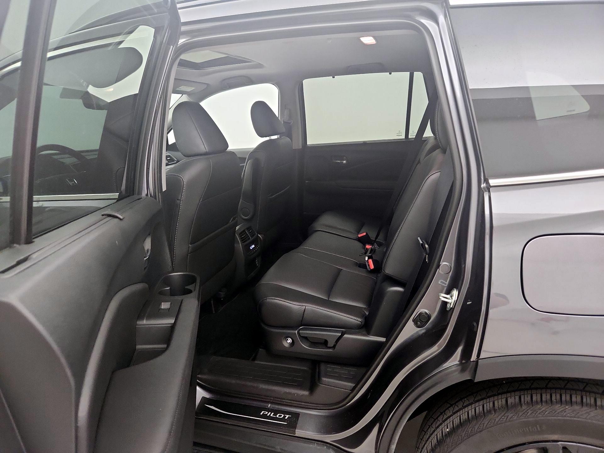 Thumbnail: 2022 Honda Pilot - 20