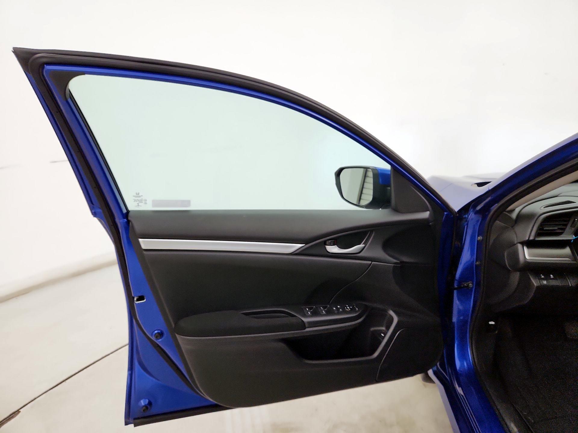 Thumbnail: 2020 Honda Civic - 12