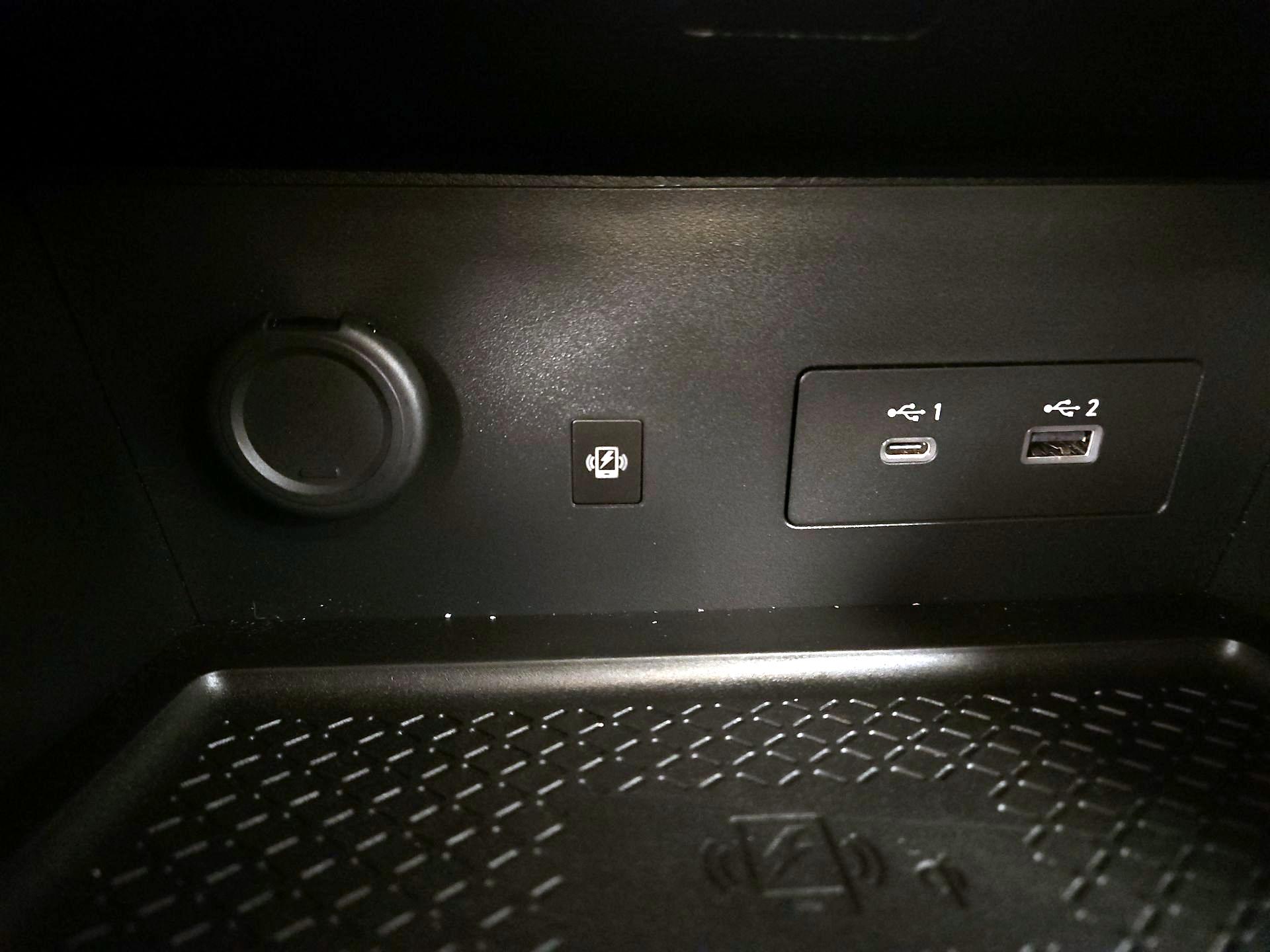 Thumbnail: 2023 Nissan Pathfinder - 19