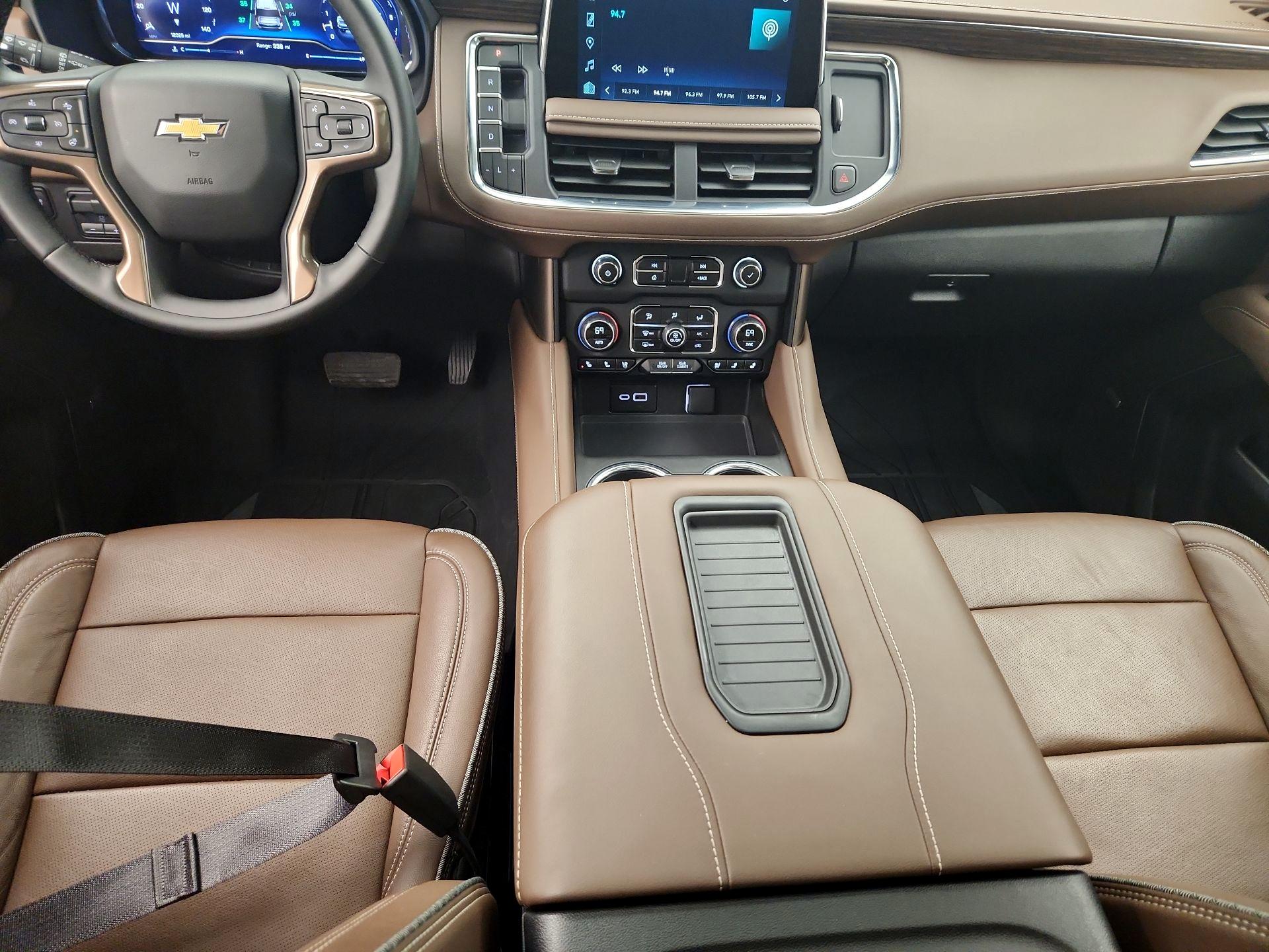 Thumbnail: 2024 Chevrolet Suburban - 9