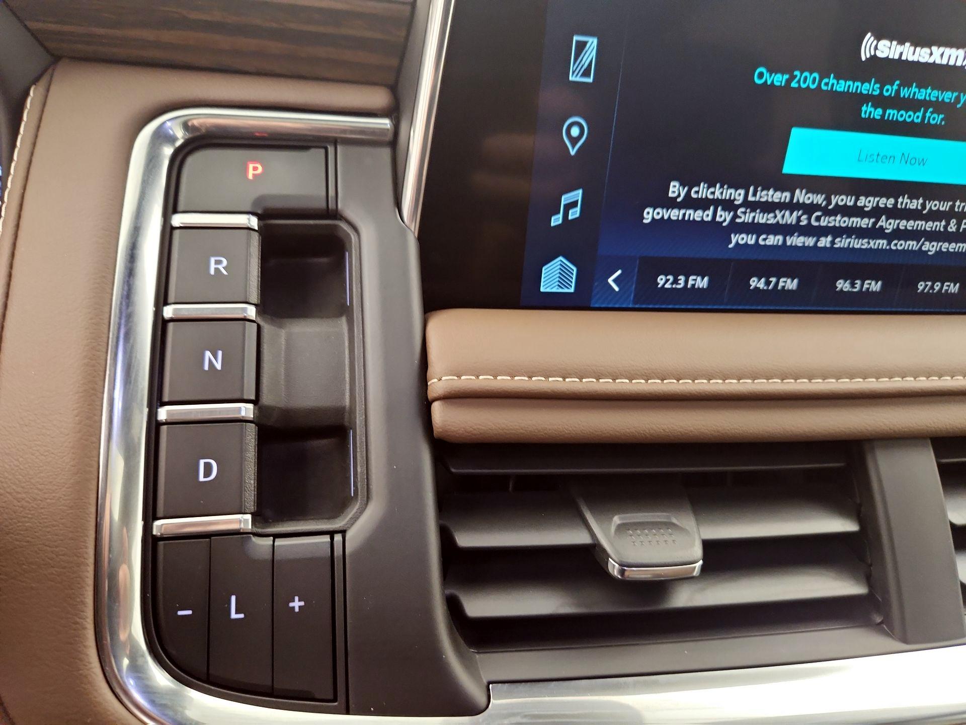 Thumbnail: 2024 Chevrolet Suburban - 17