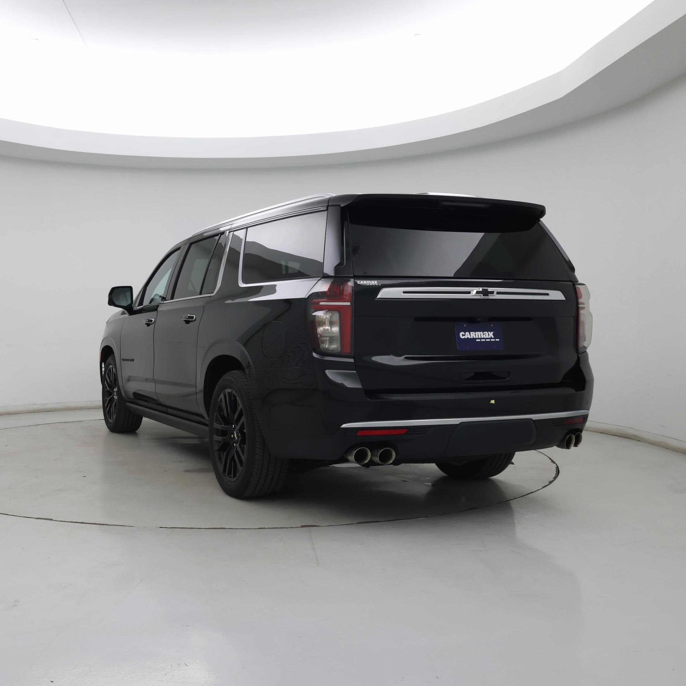 Thumbnail: 2024 Chevrolet Suburban - 2