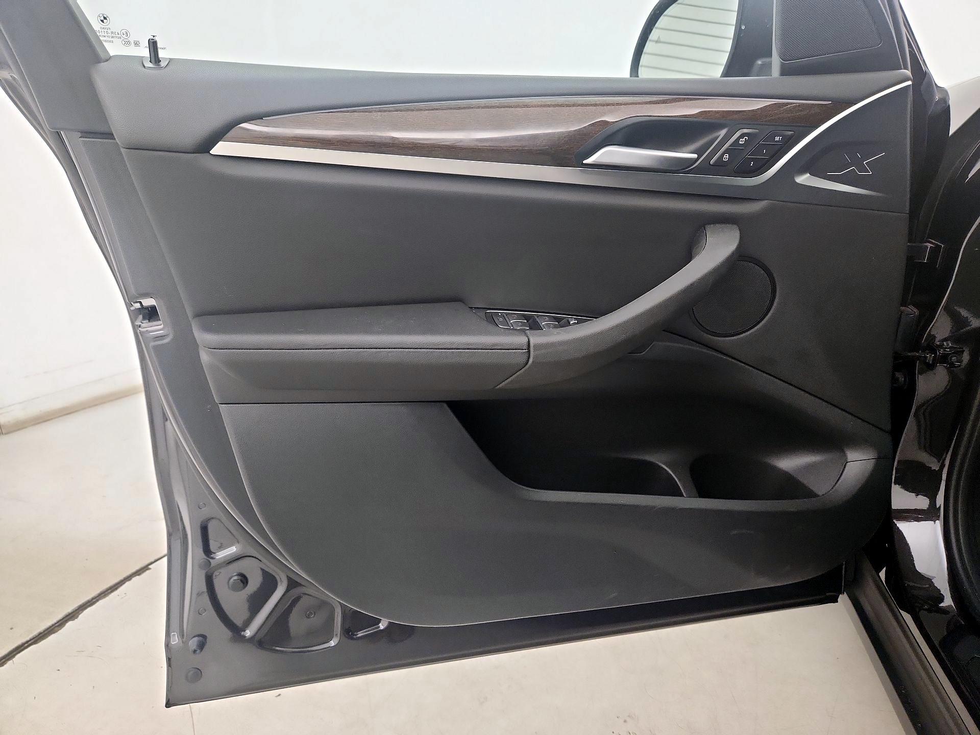 Thumbnail: 2023 BMW X3 - 12