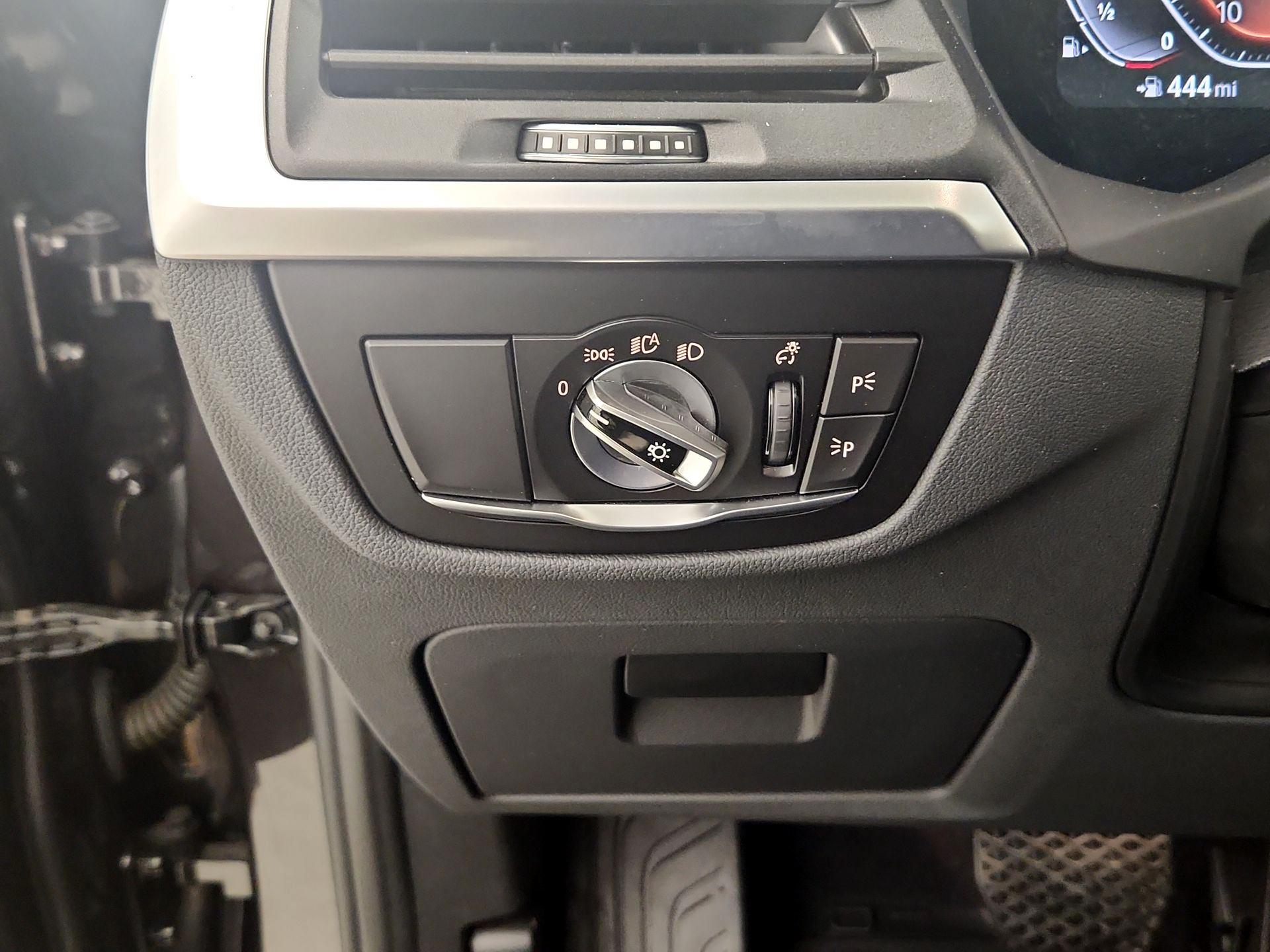 Thumbnail: 2023 BMW X3 - 13