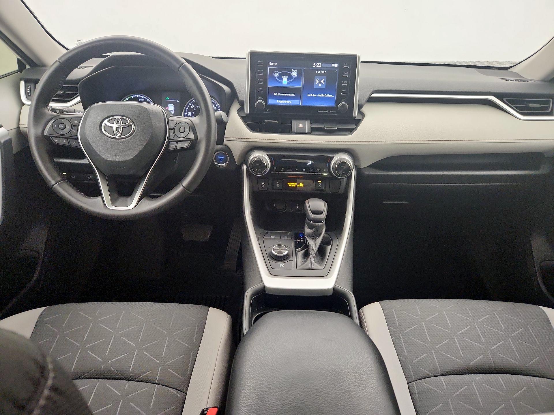 Thumbnail: 2020 Toyota RAV4 - 9