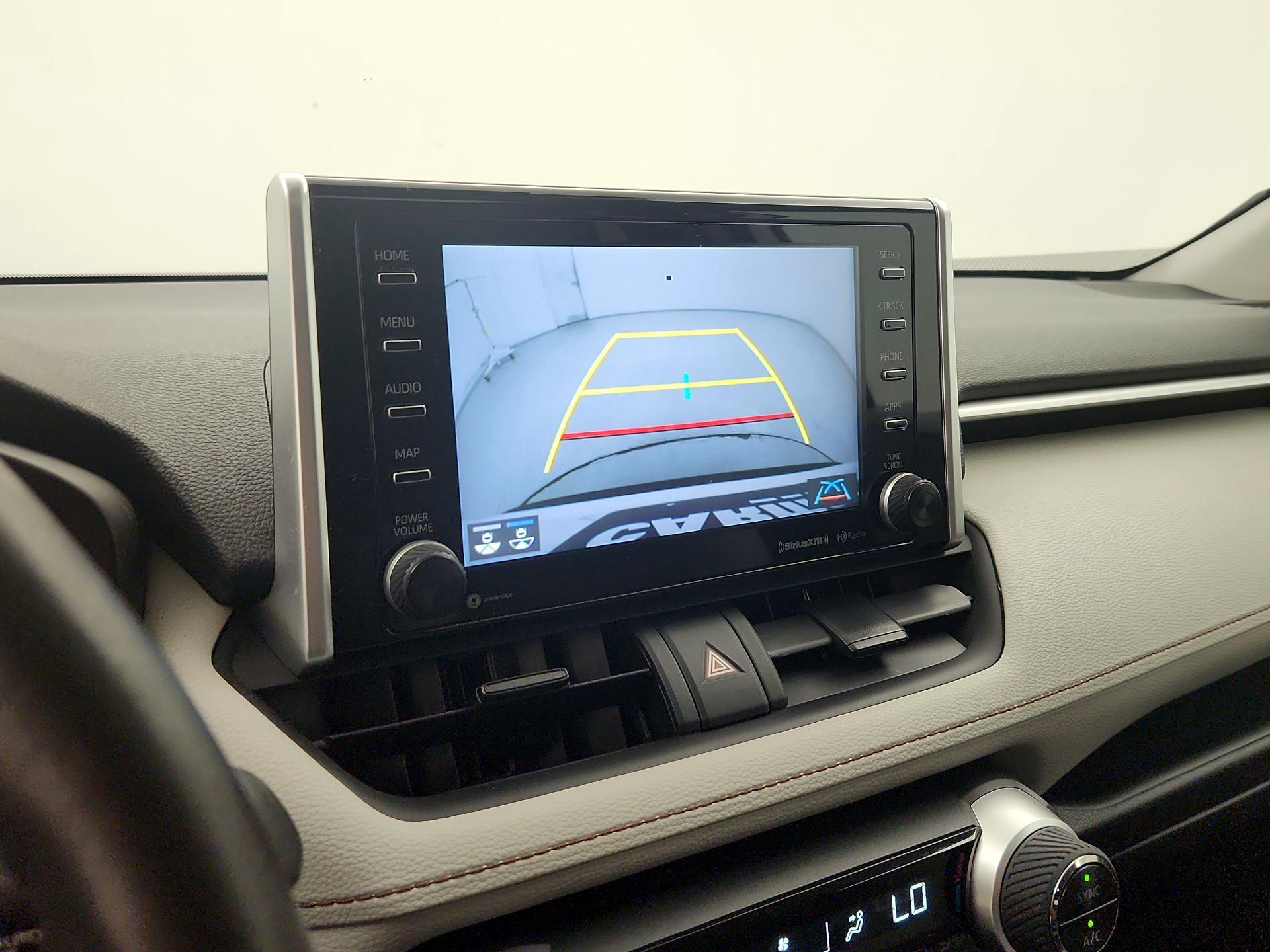 Thumbnail: 2020 Toyota RAV4 - 14