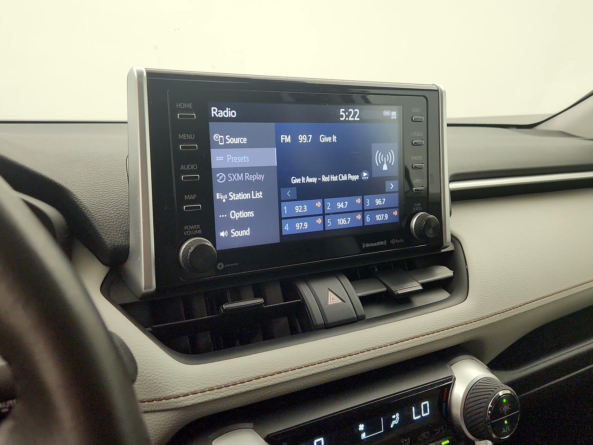 Thumbnail: 2020 Toyota RAV4 - 15