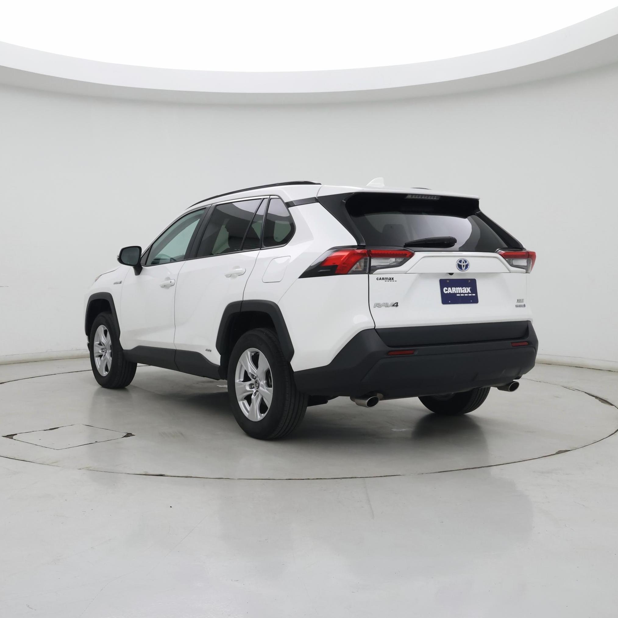 Thumbnail: 2020 Toyota RAV4 - 2