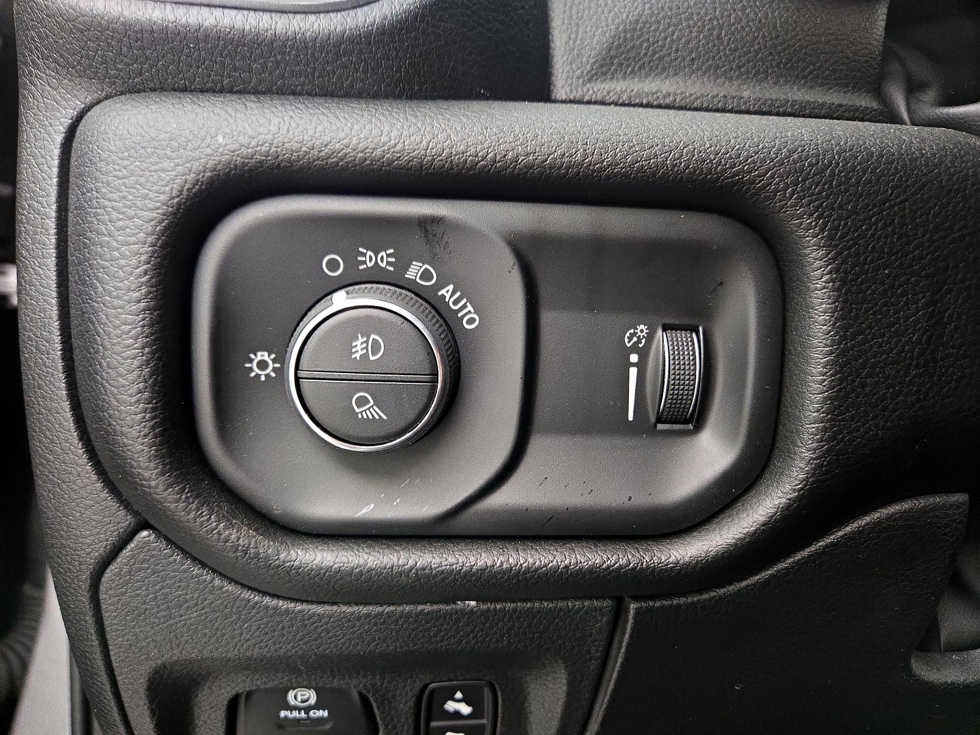 Thumbnail: 2023 RAM 1500 - 13