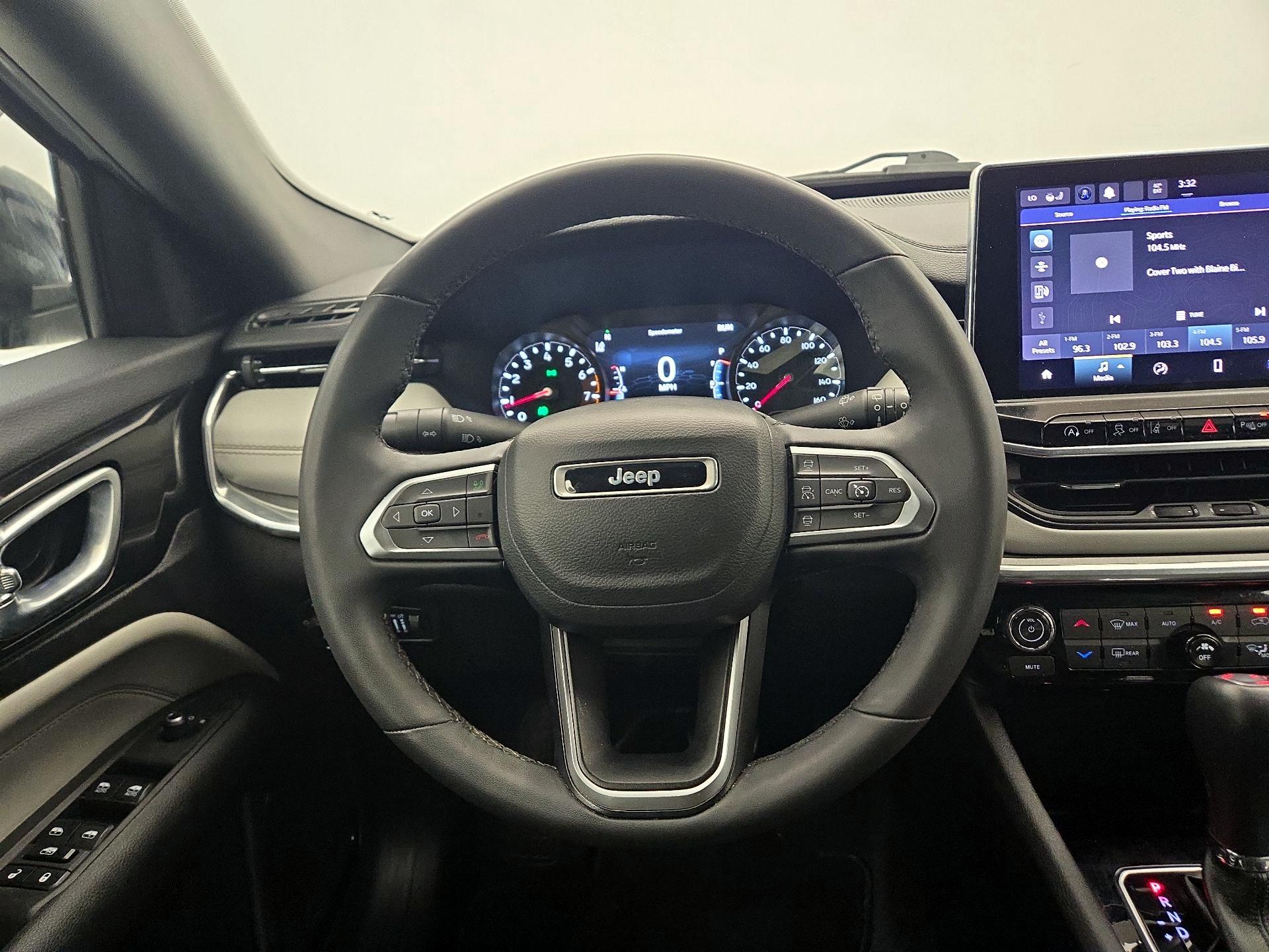 Thumbnail: 2023 Jeep Compass - 10