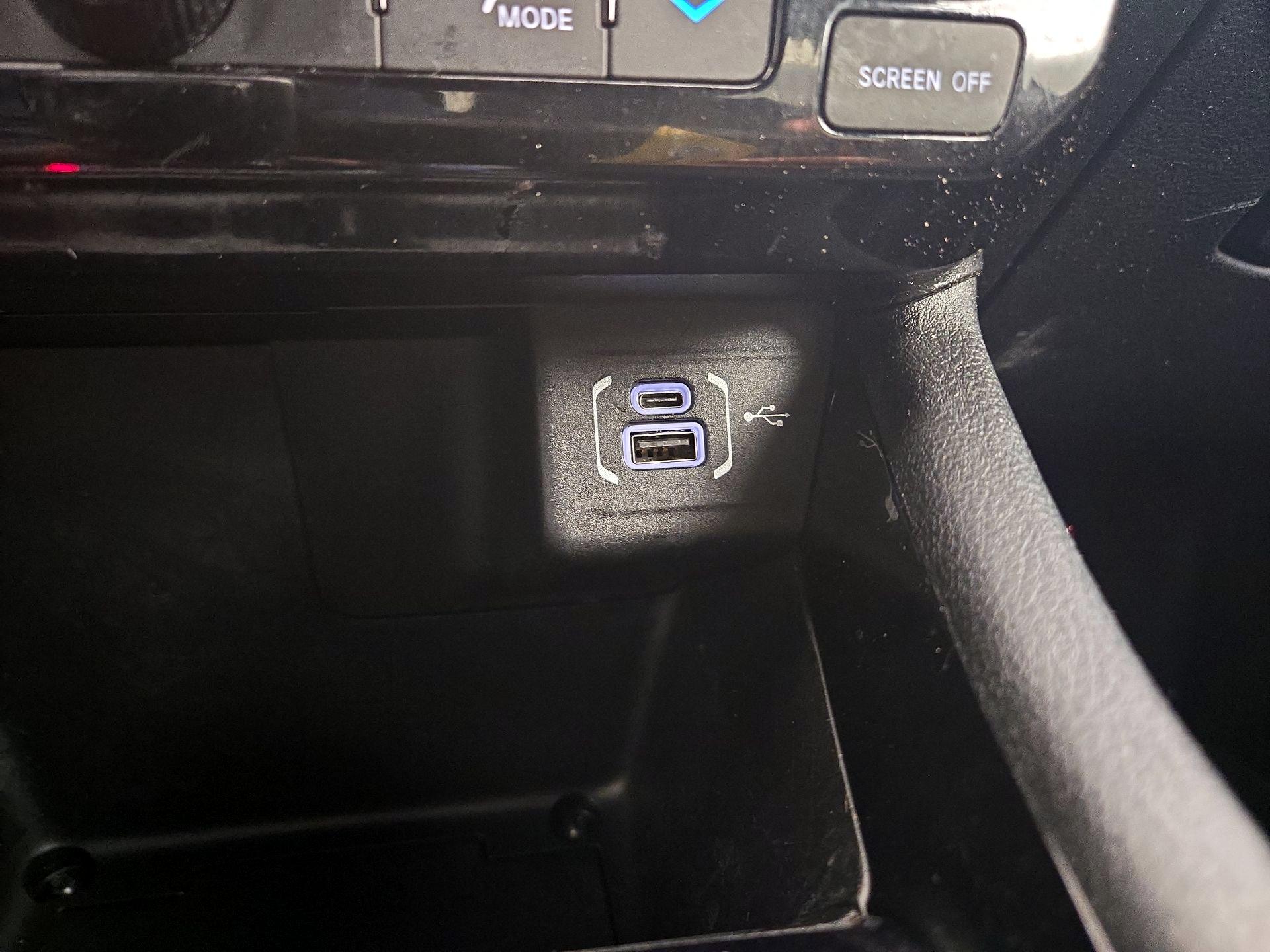 Thumbnail: 2023 Jeep Compass - 18