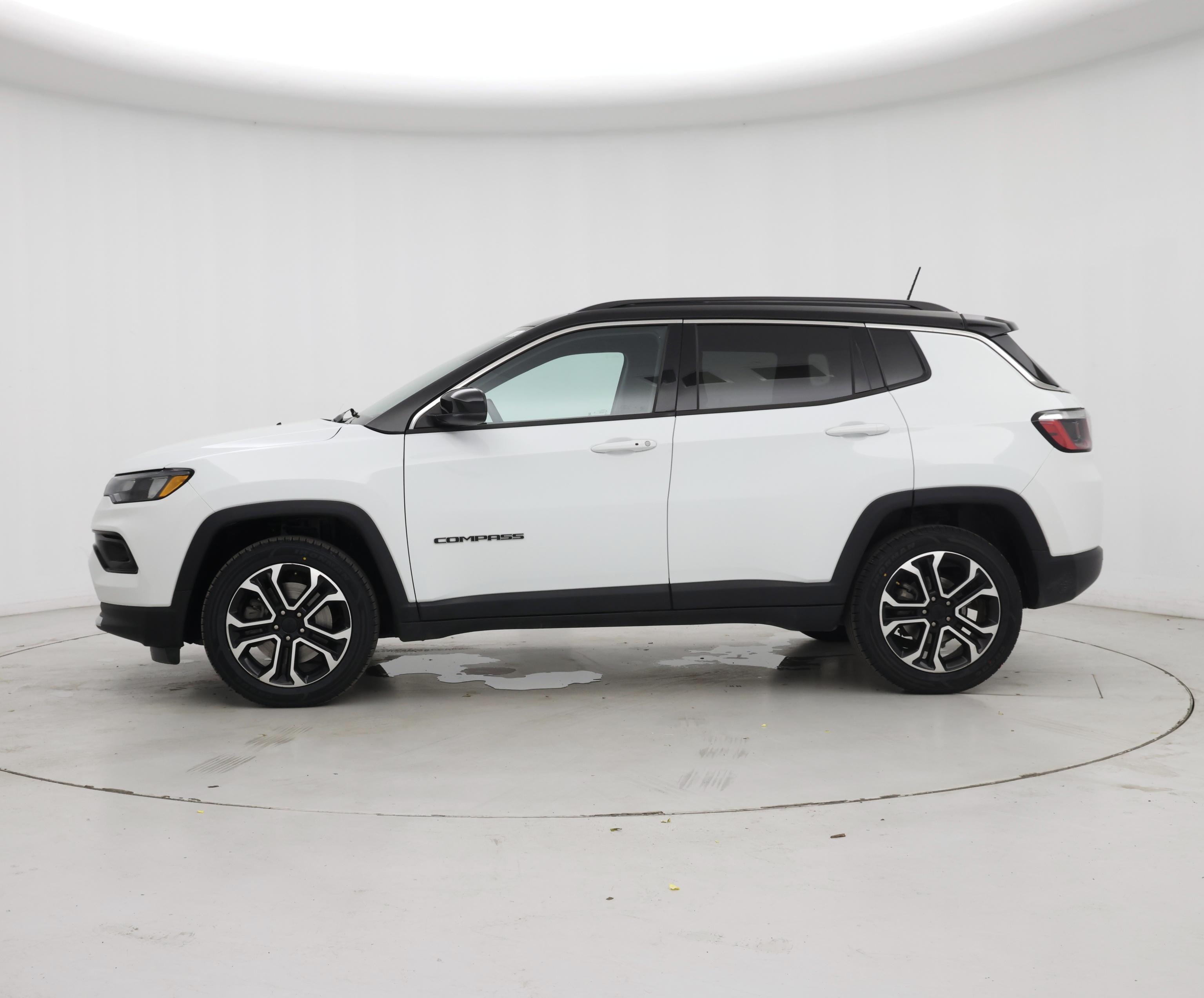 Thumbnail: 2023 Jeep Compass - 3