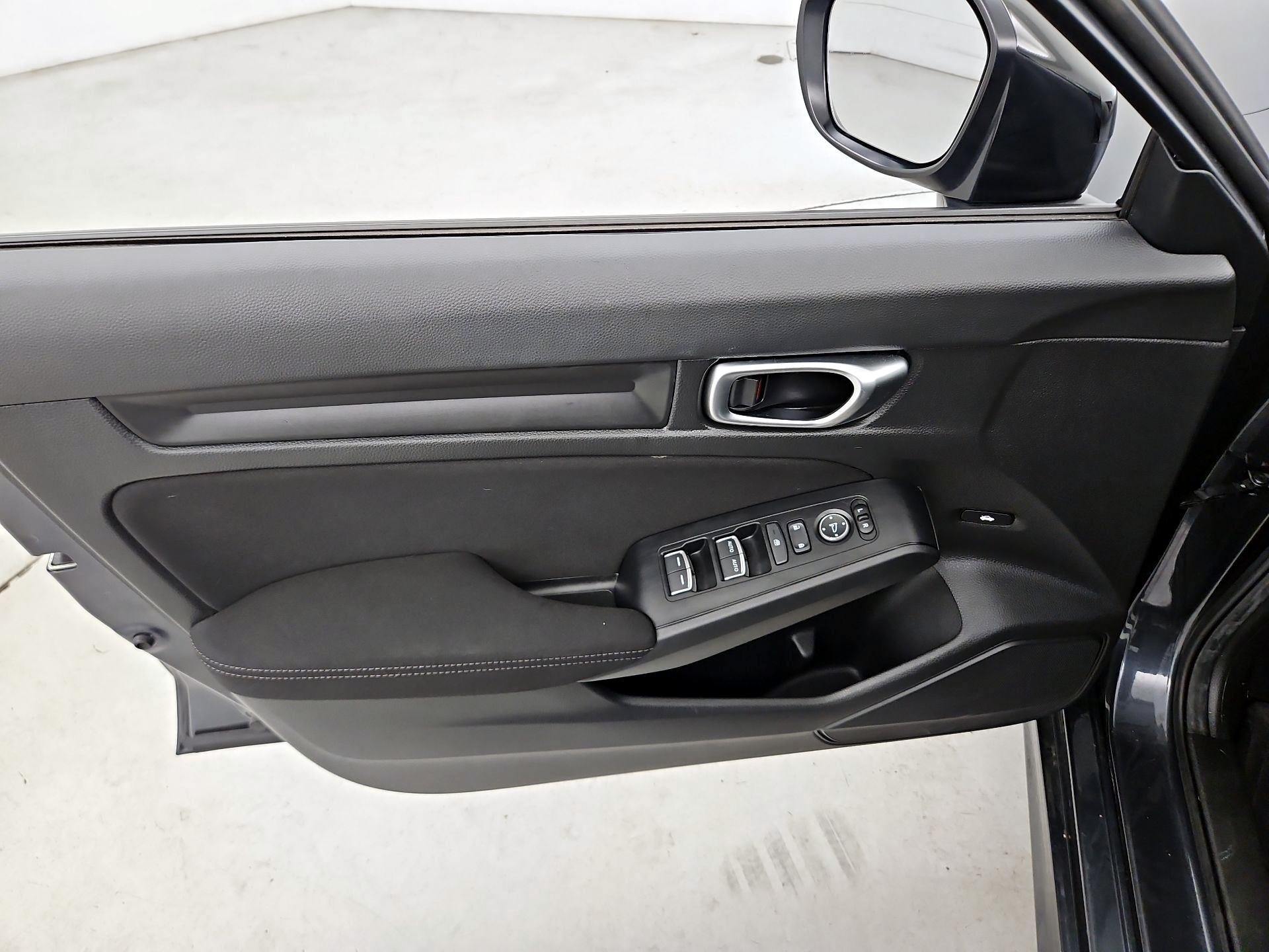 Thumbnail: 2024 Honda Civic - 12