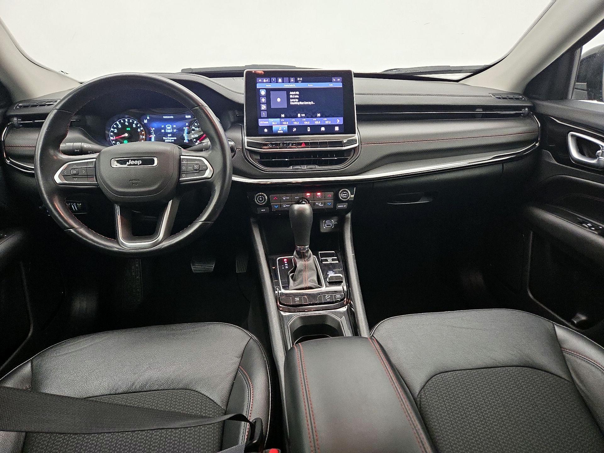 Thumbnail: 2022 Jeep Compass - 9