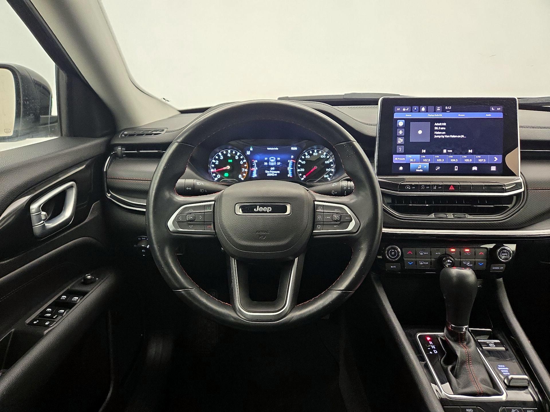 Thumbnail: 2022 Jeep Compass - 10