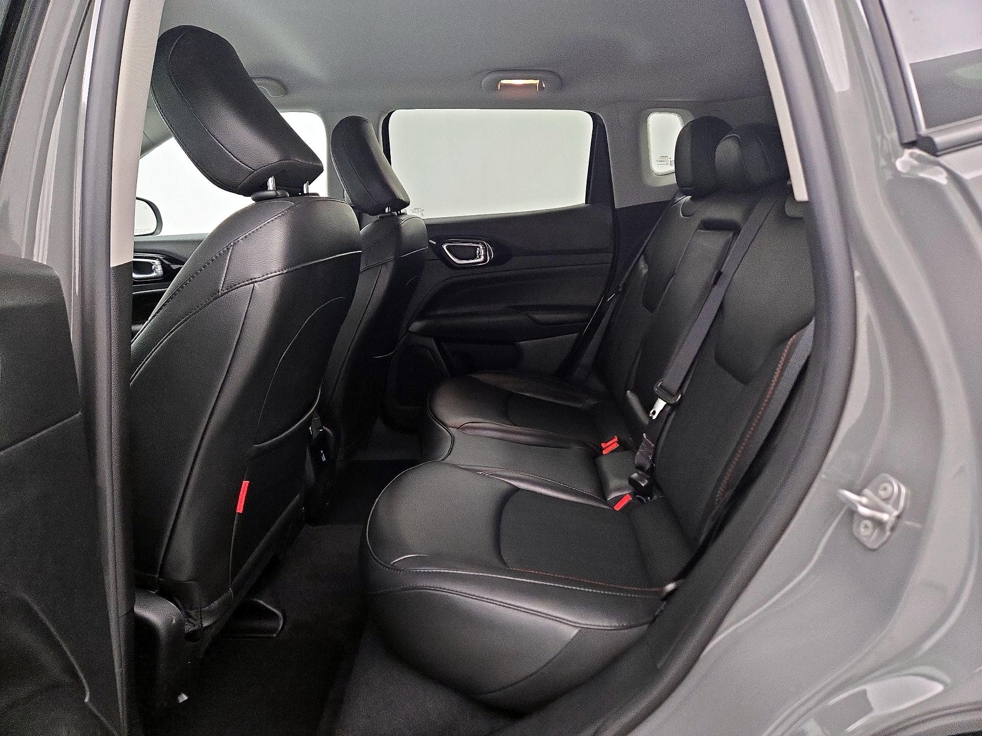 Thumbnail: 2022 Jeep Compass - 19