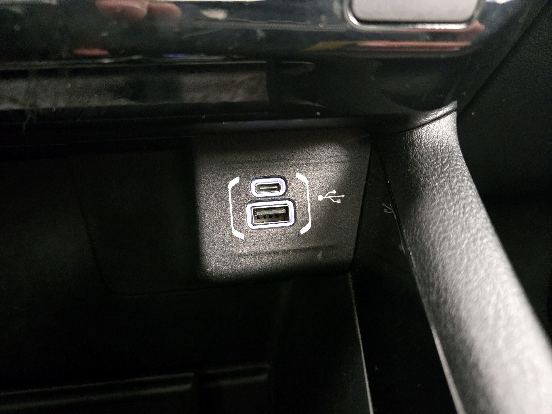 Thumbnail: 2022 Jeep Compass - 19