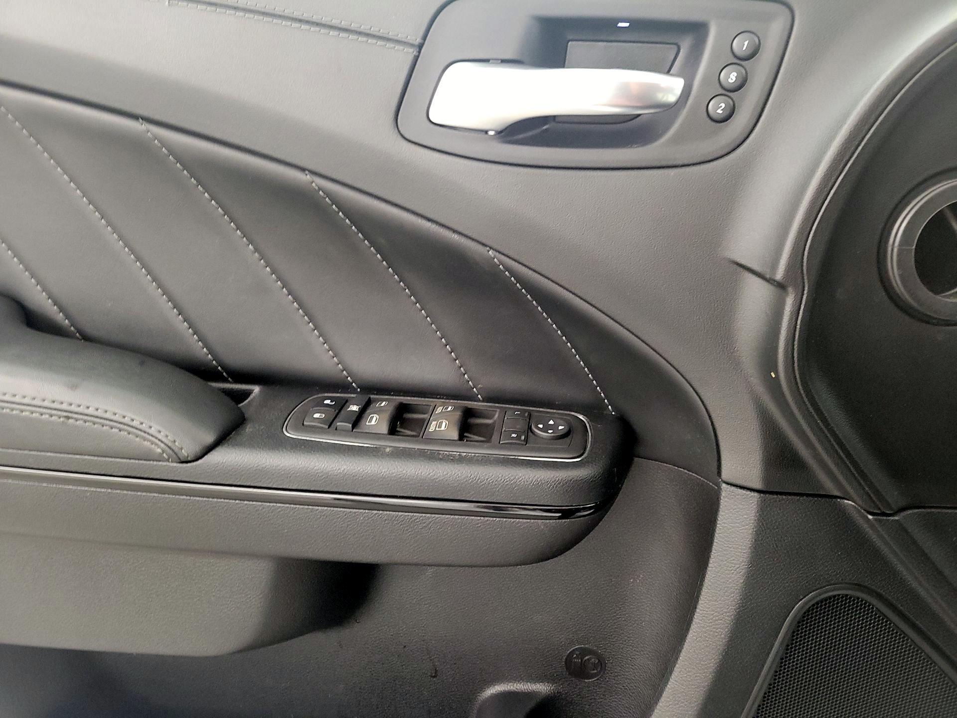 Thumbnail: 2022 Dodge Charger - 12