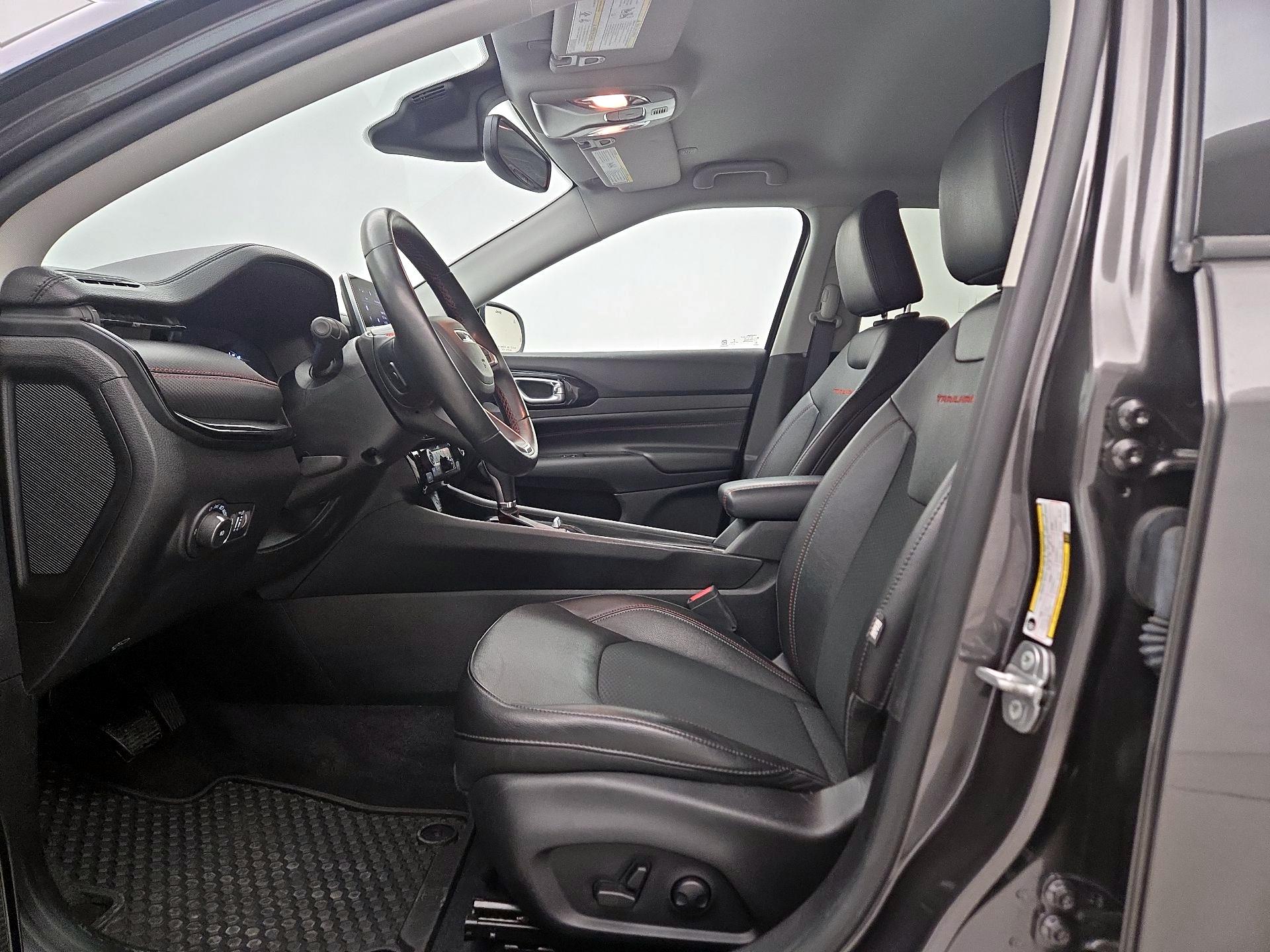 Thumbnail: 2022 Jeep Compass - 11